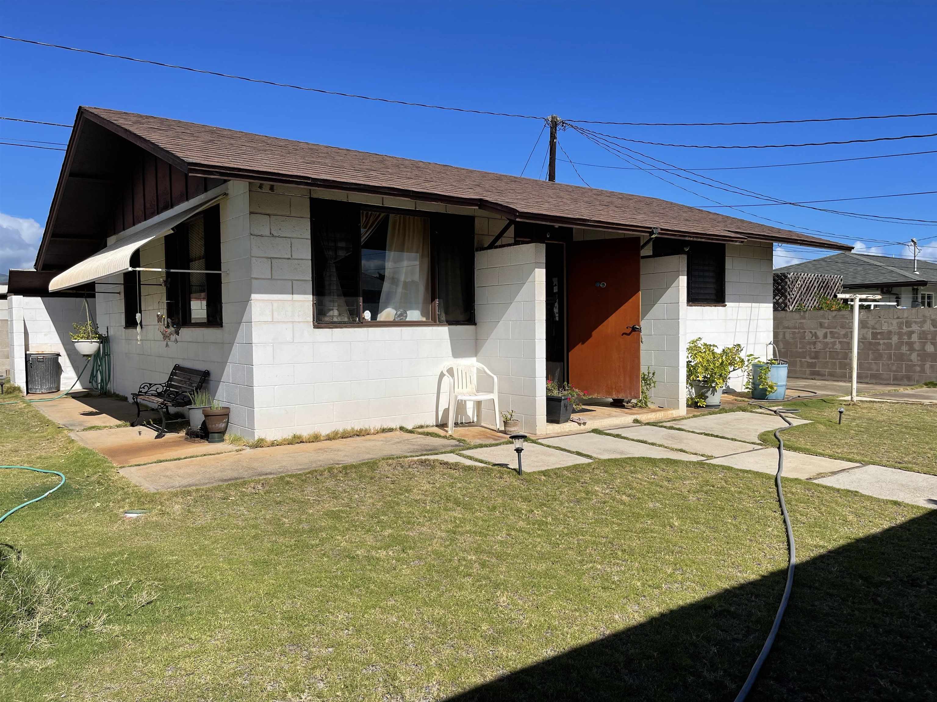 348  Molokai Hema St , Kahului home - photo 8 of 12
