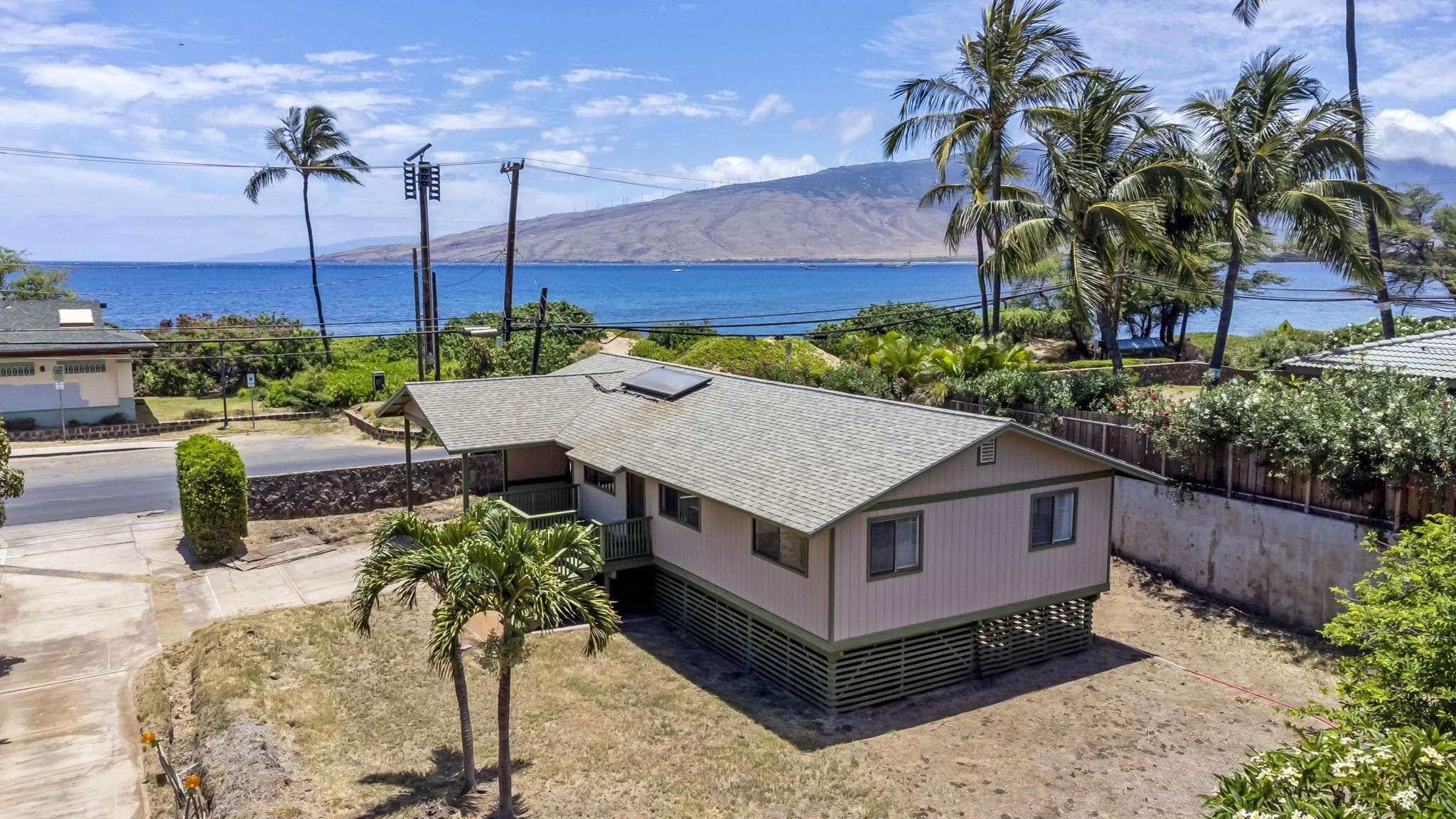 349  Kihei Rd Alii Beach, Kihei home - photo 3 of 43