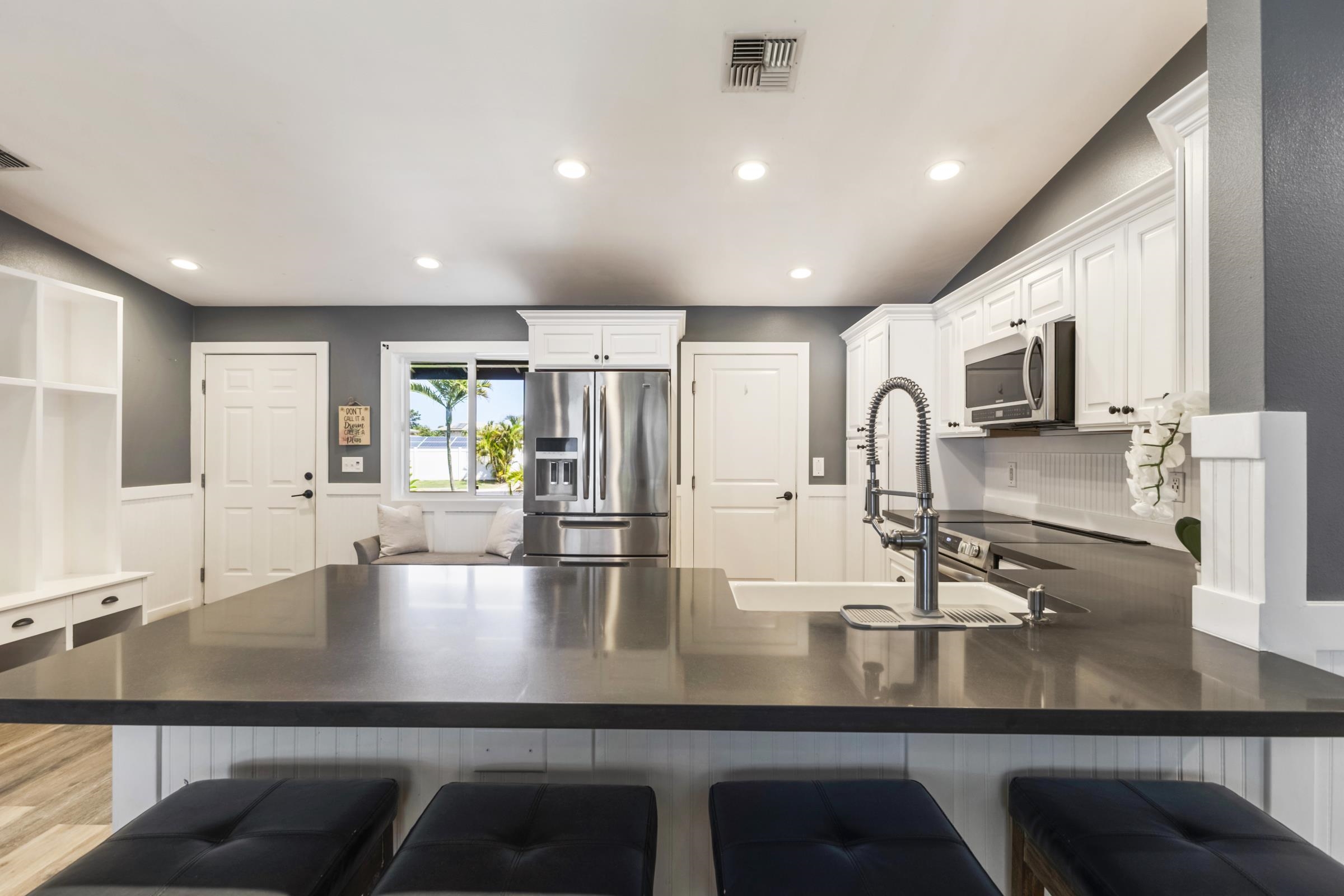 35  Heona Pl Kenolio Makai, Kihei home - photo 10 of 40