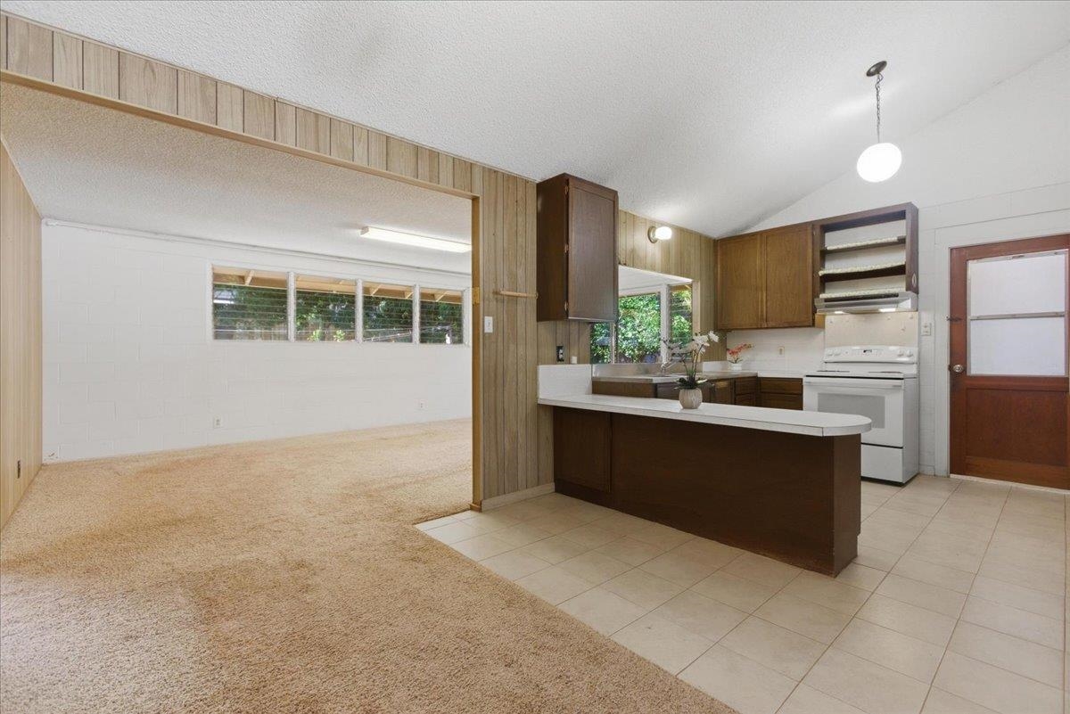 35  Hui F Rd , Napili/Kahana/Honokowai home - photo 11 of 38