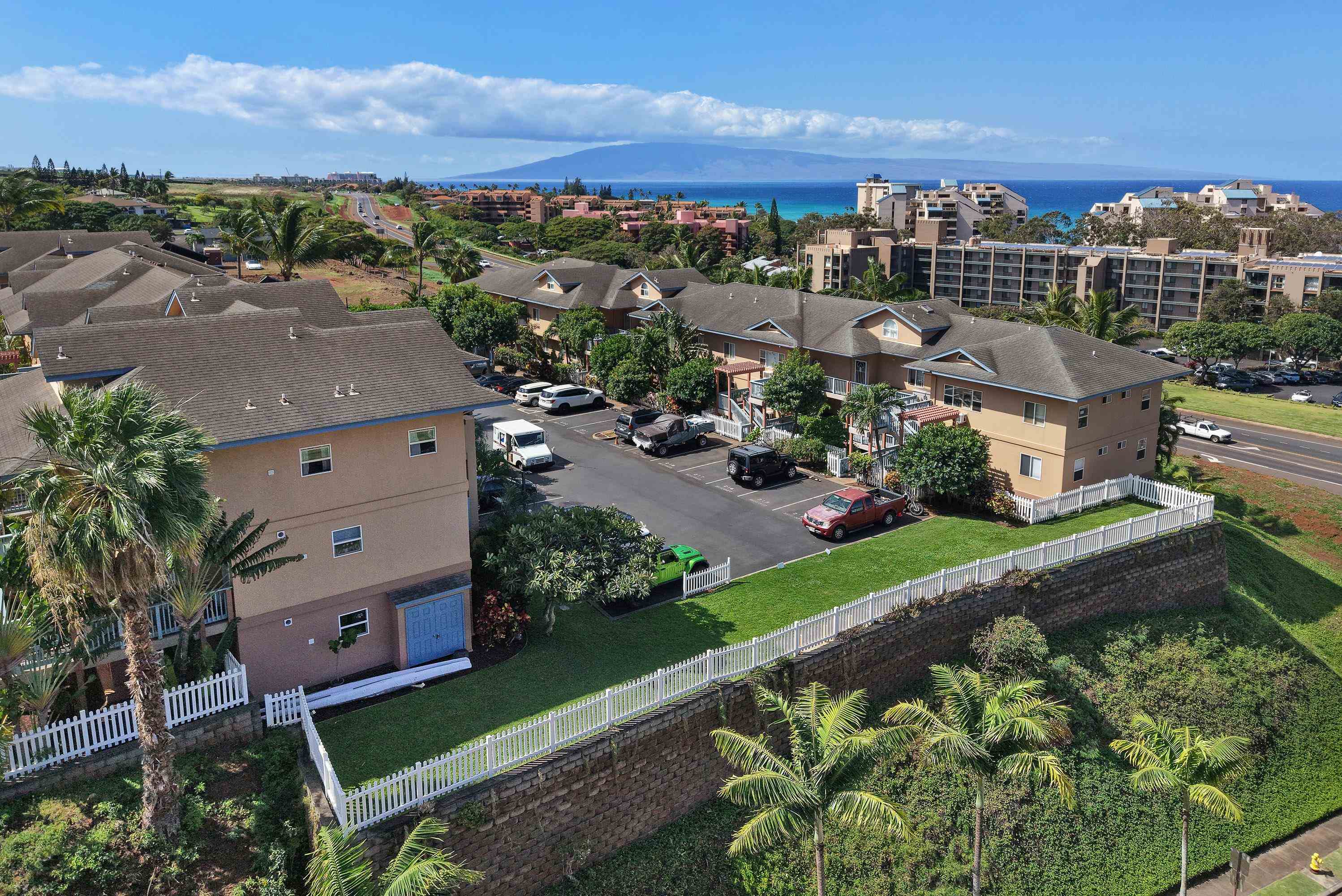 Villas at Kahana Ridge condo # 718, Lahaina, Hawaii - photo 25 of 37