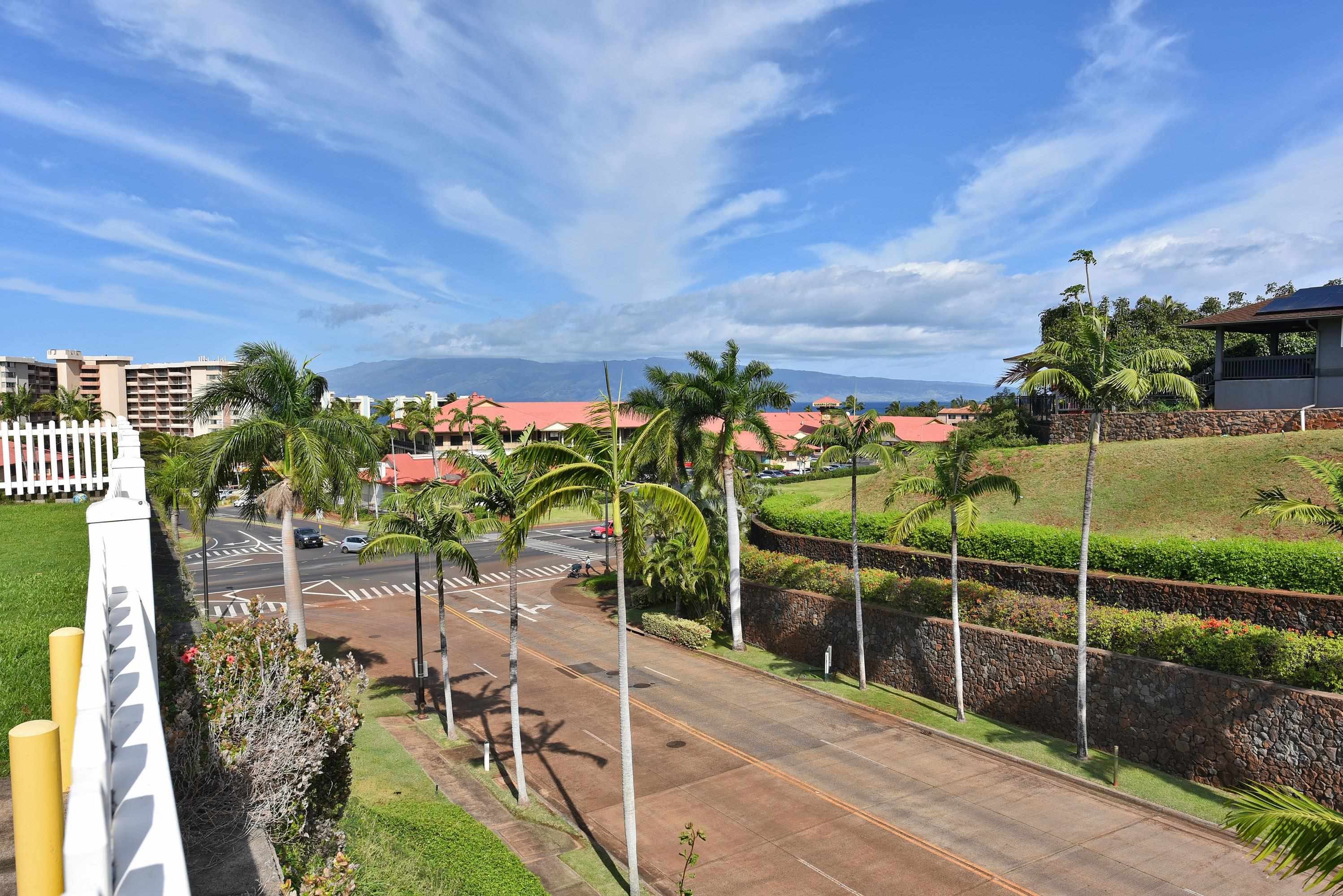 Villas at Kahana Ridge condo # 718, Lahaina, Hawaii - photo 27 of 37