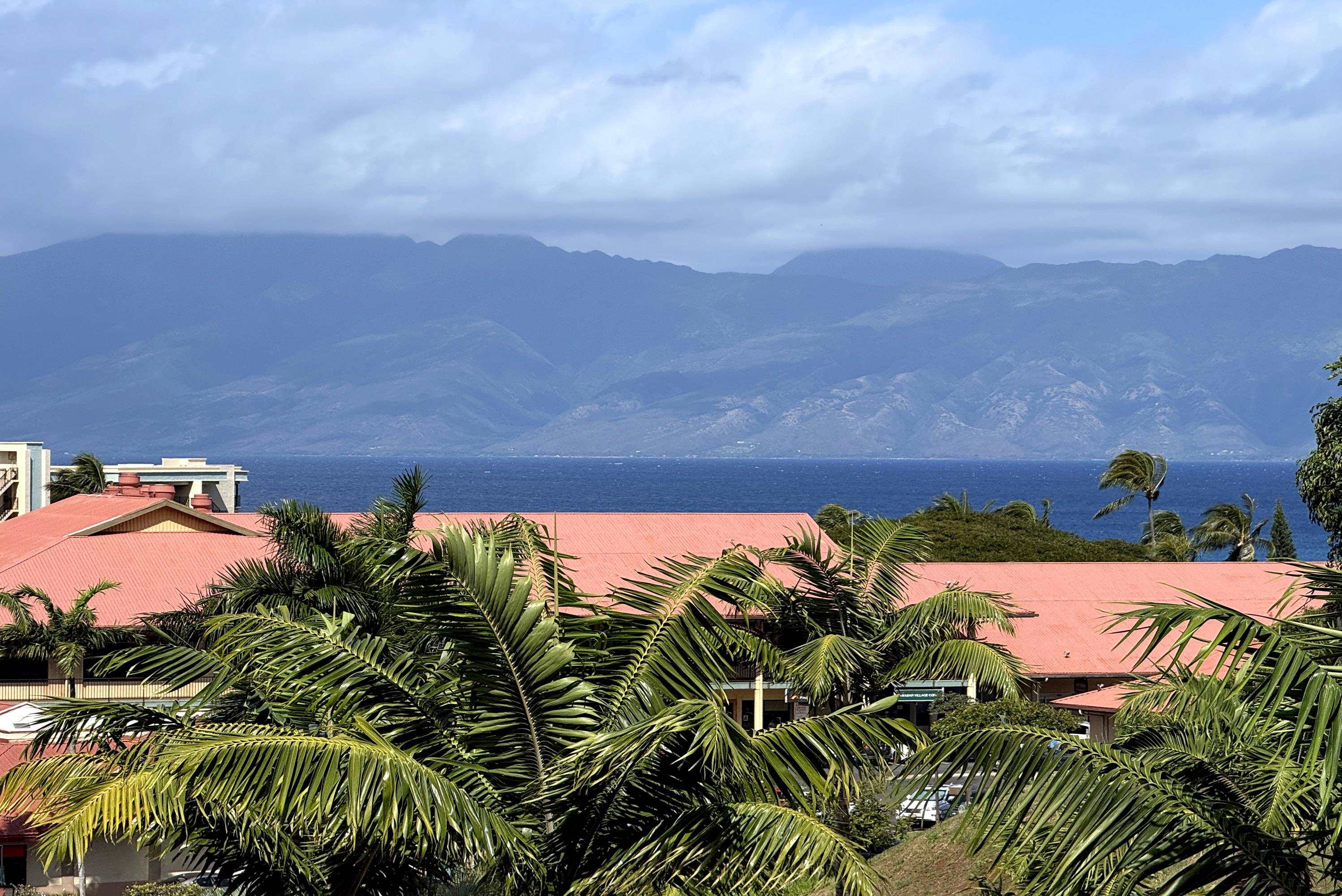 Villas at Kahana Ridge condo # 718, Lahaina, Hawaii - photo 28 of 37