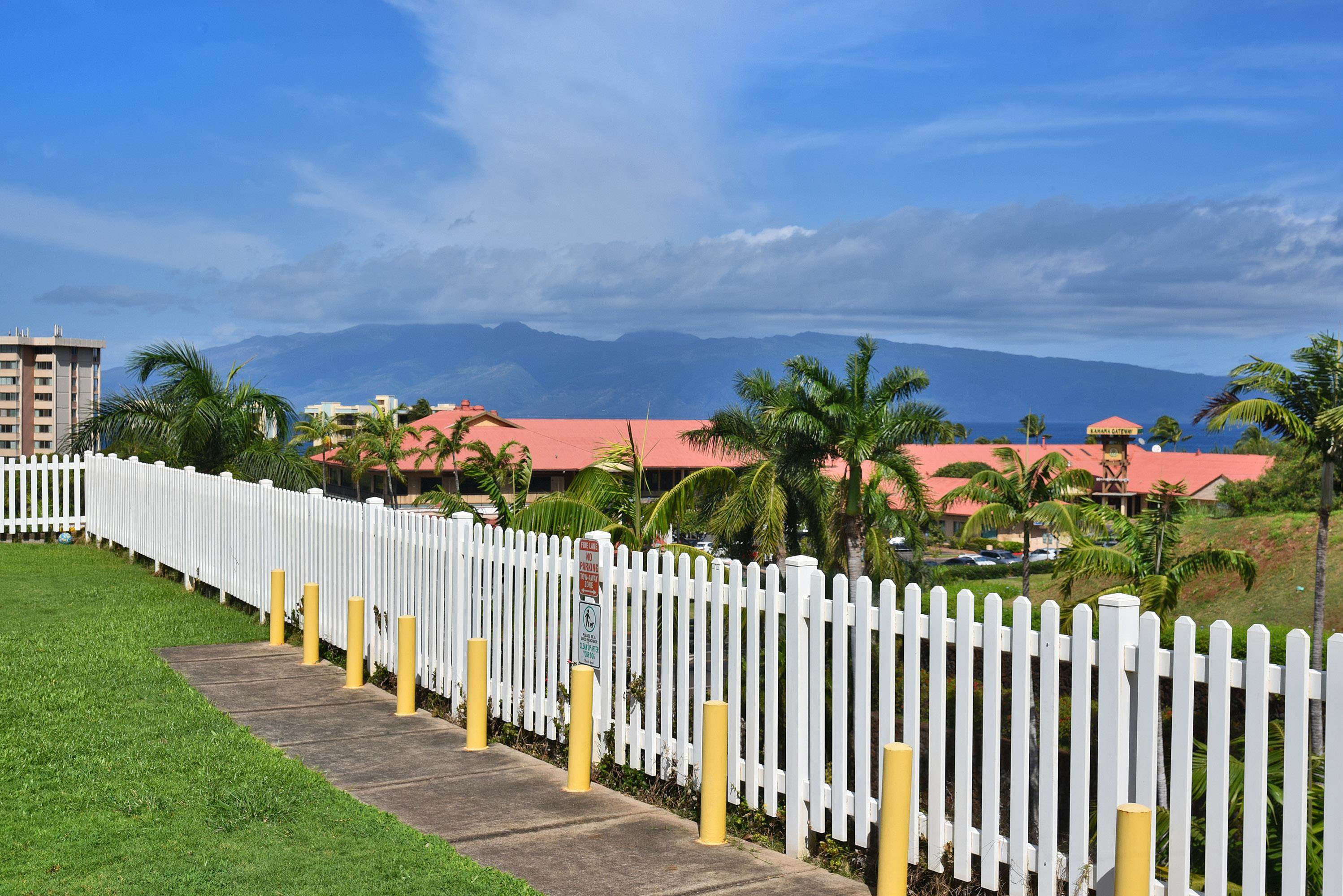 Villas at Kahana Ridge condo # 718, Lahaina, Hawaii - photo 30 of 37