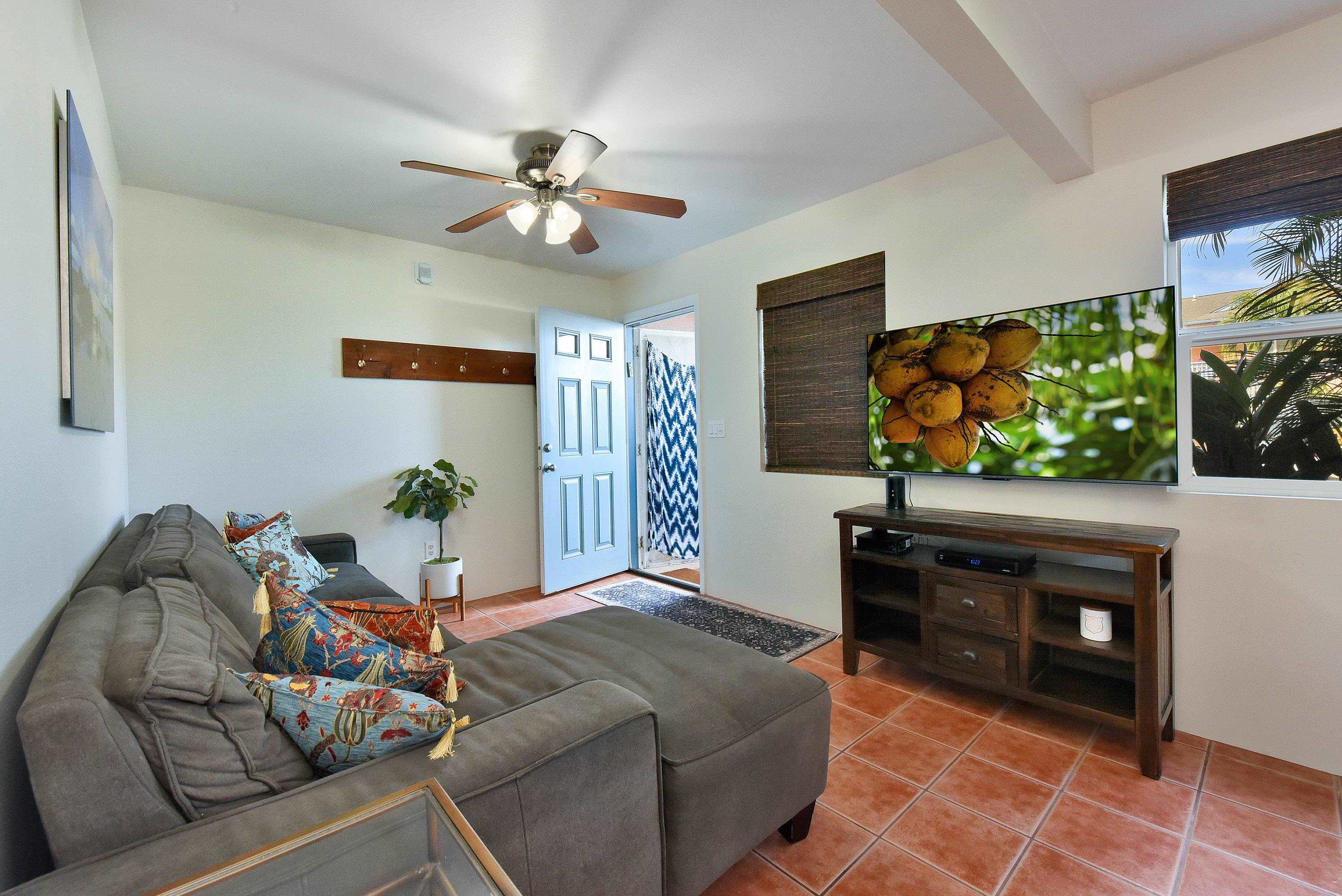 Villas at Kahana Ridge condo # 718, Lahaina, Hawaii - photo 10 of 37