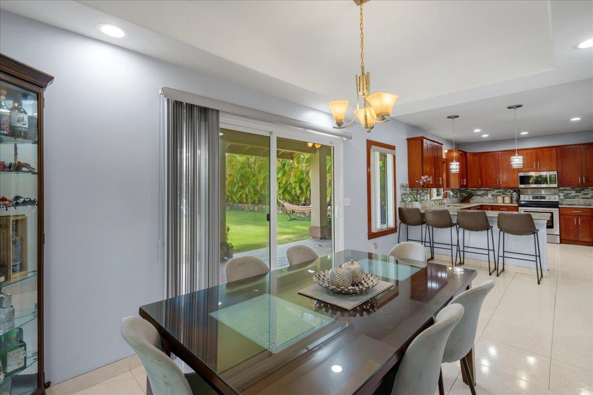 35  Onekea Pl , Wailuku home - photo 16 of 46