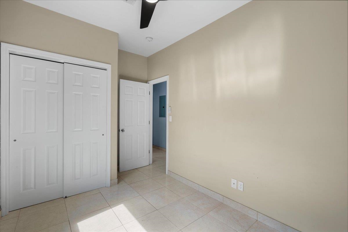 35  Onekea Pl , Wailuku home - photo 25 of 46