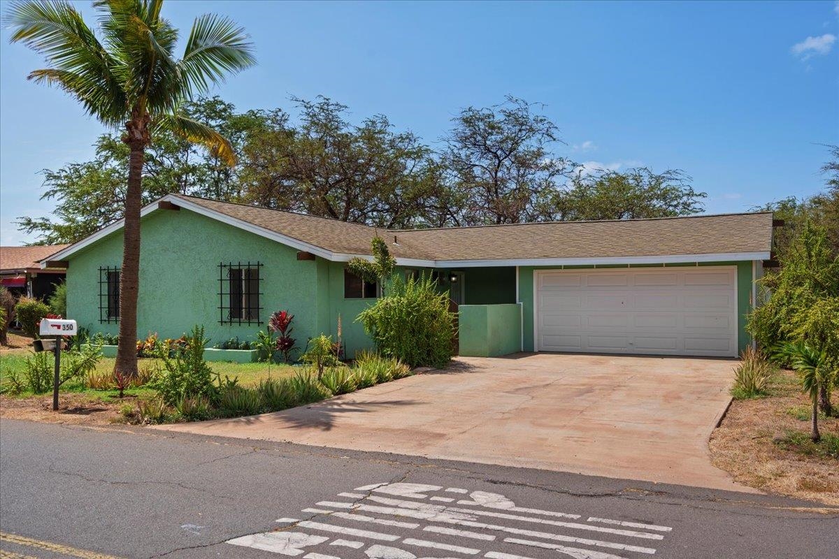 350  Kinaole Cir Kihei, Kihei home - photo 18 of 50