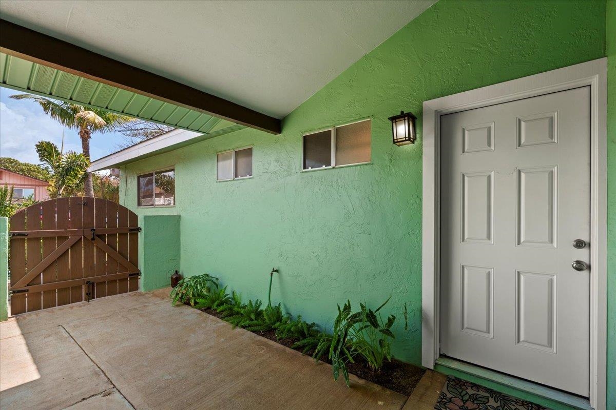 350  Kinaole Cir Kihei, Kihei home - photo 21 of 50