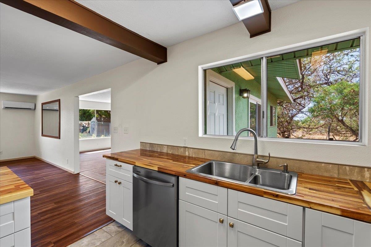 350  Kinaole Cir Kihei, Kihei home - photo 32 of 50