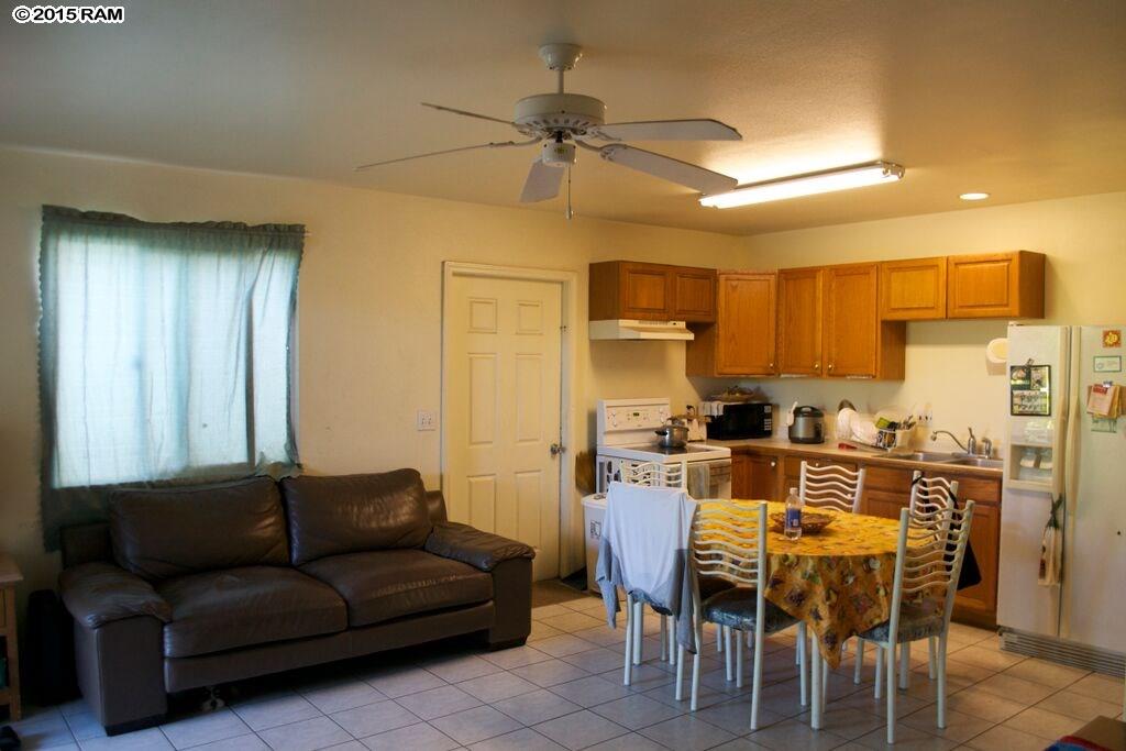 351  Kuualoha St , Kahului home - photo 13 of 27