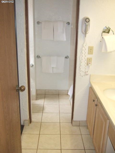 Papakea Resort I II condo # A303, Lahaina, Hawaii - photo 13 of 20