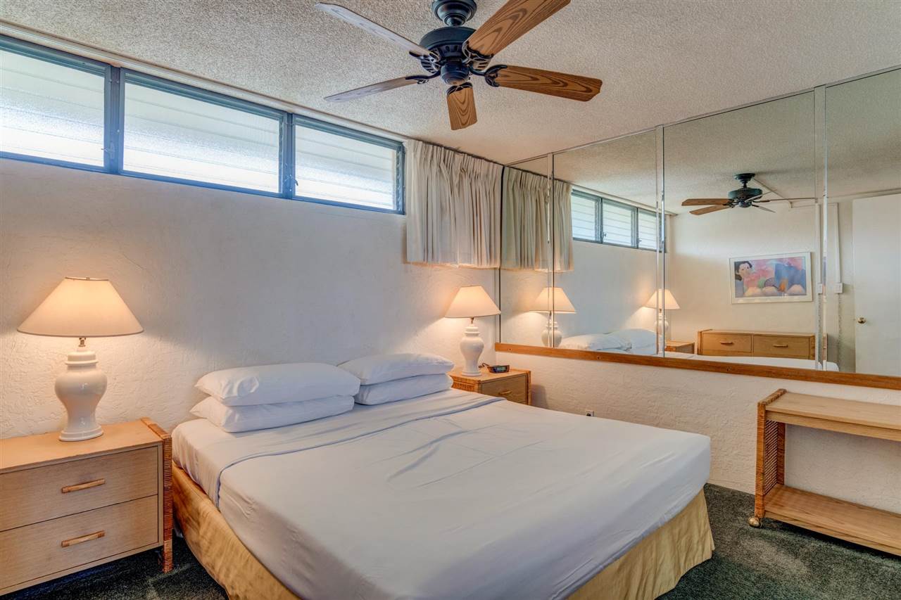 Papakea Resort I II condo # B-305, Lahaina, Hawaii - photo 14 of 24