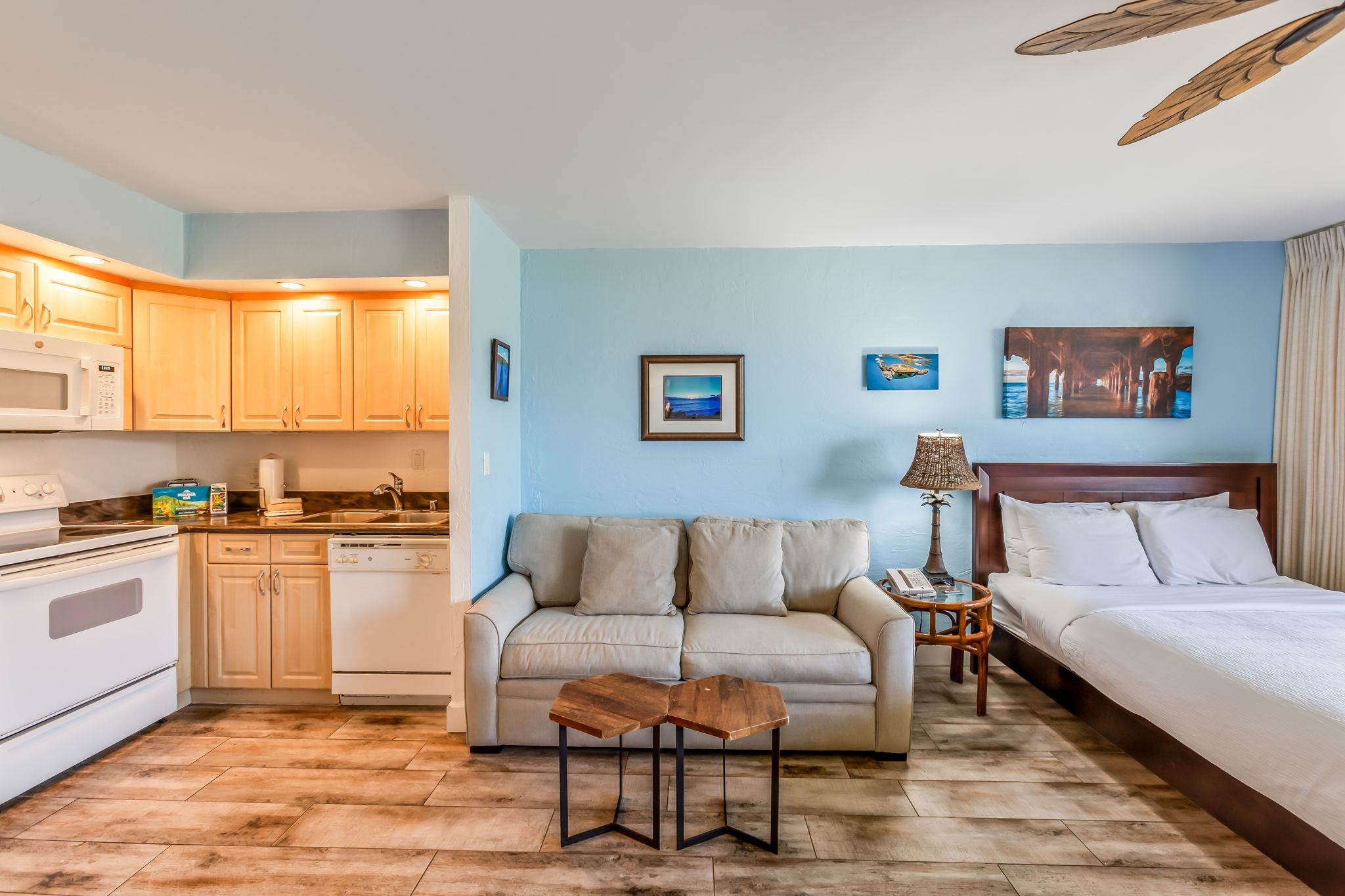 Papakea Resort I II condo # C204, Lahaina, Hawaii - photo 13 of 28