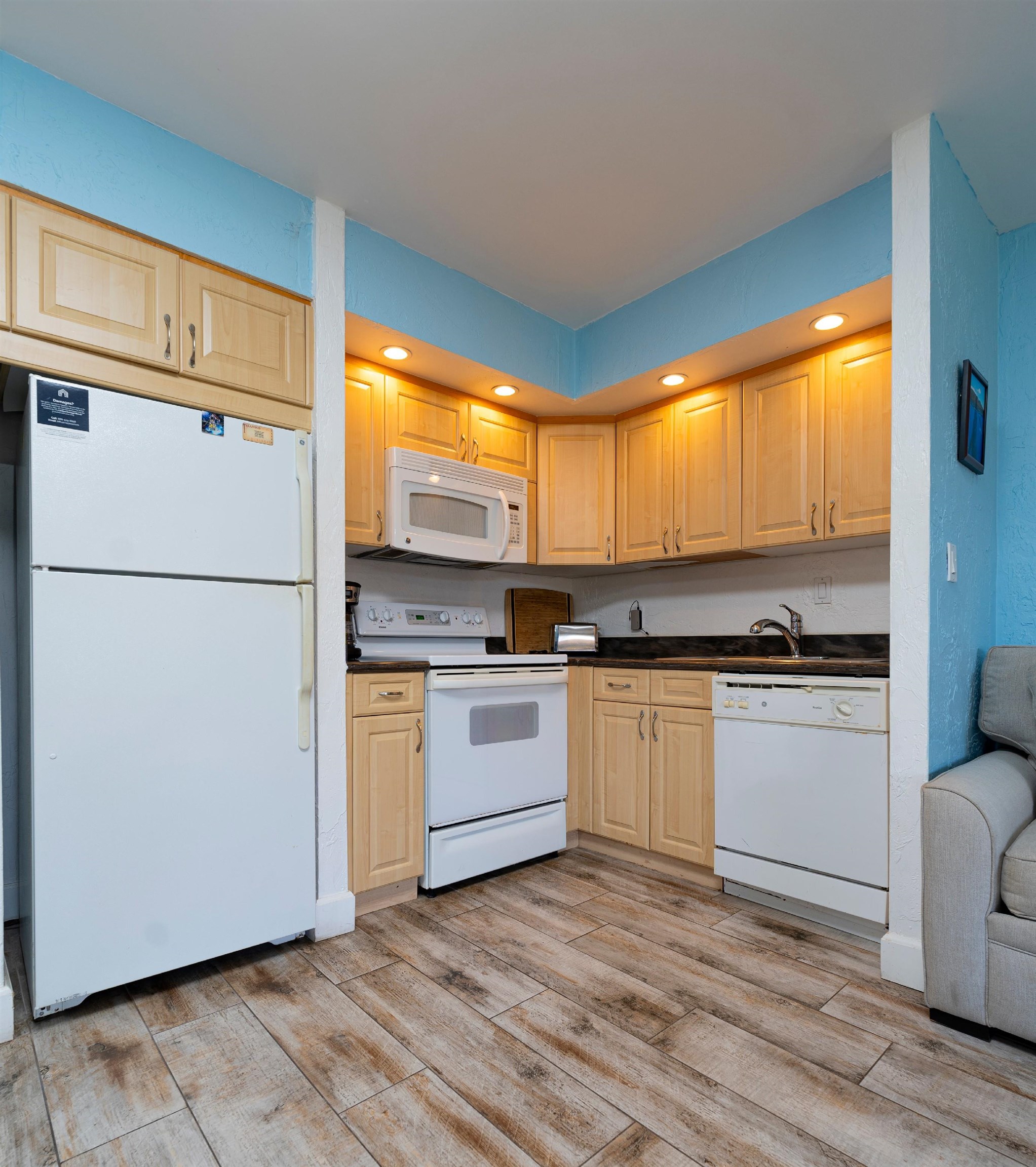 Papakea Resort I II condo # C204, Lahaina, Hawaii - photo 10 of 23