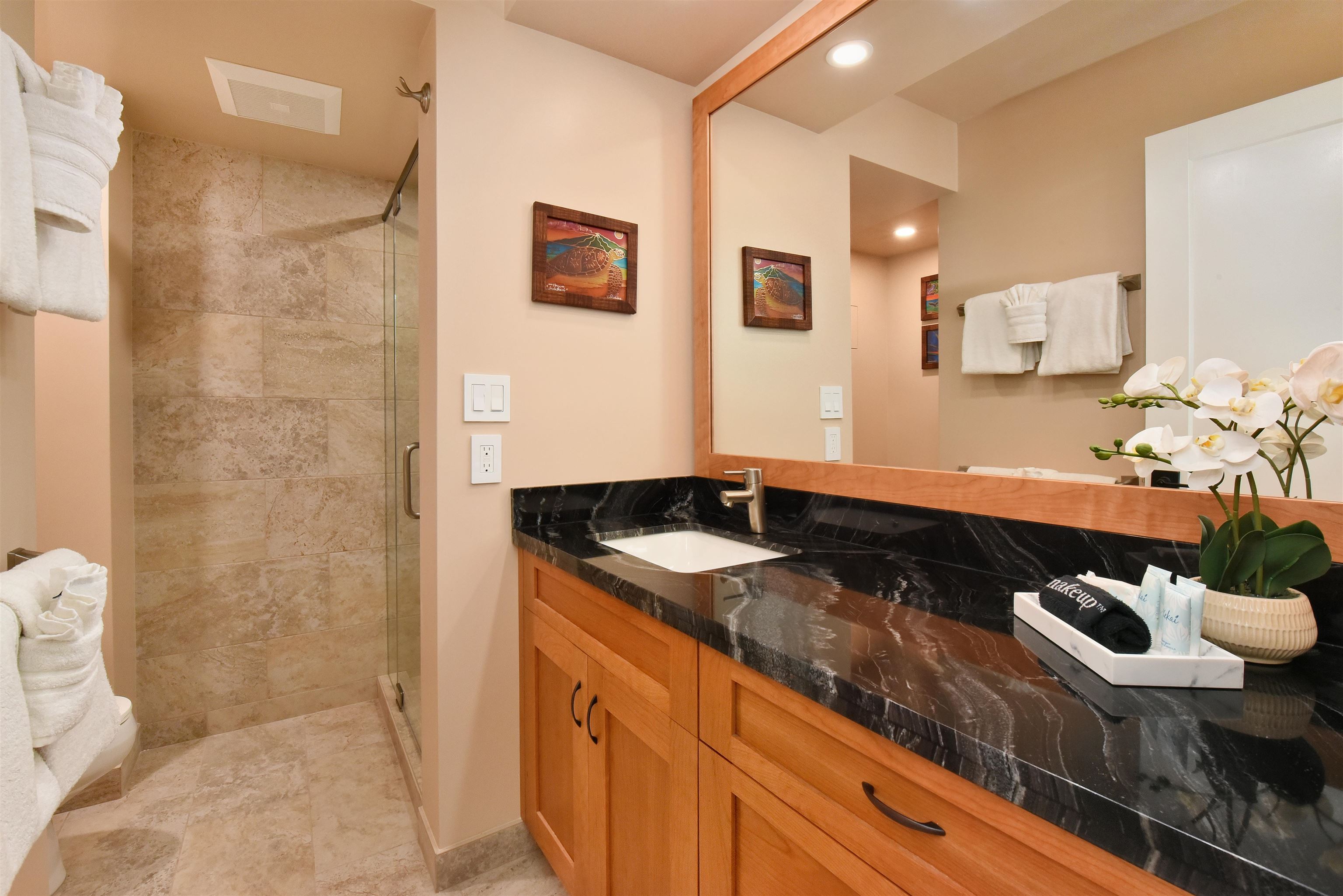 Papakea Resort I II condo # D101, Lahaina, Hawaii - photo 16 of 42