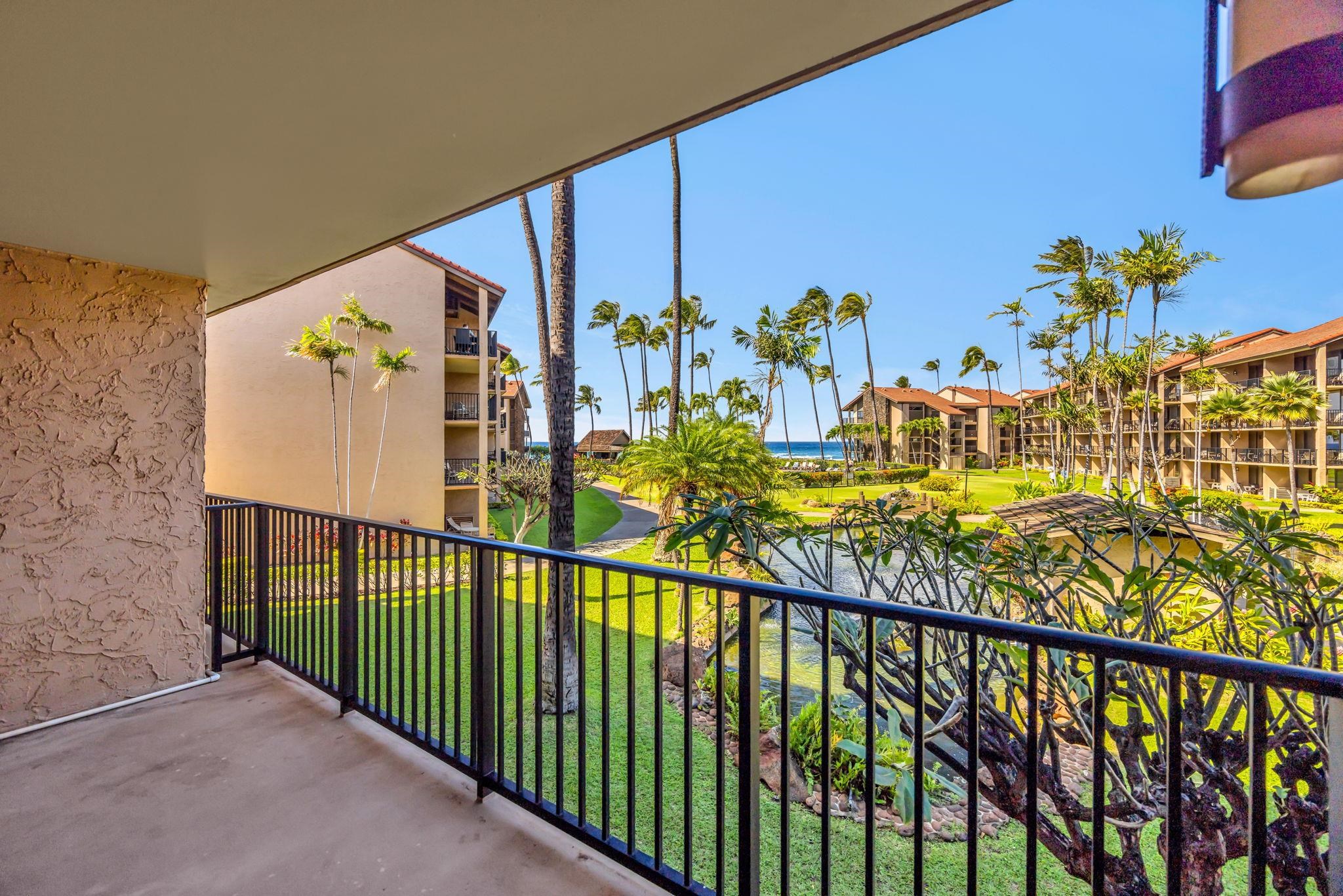 Papakea Resort I II condo # D-204, Lahaina, Hawaii - photo 2 of 43
