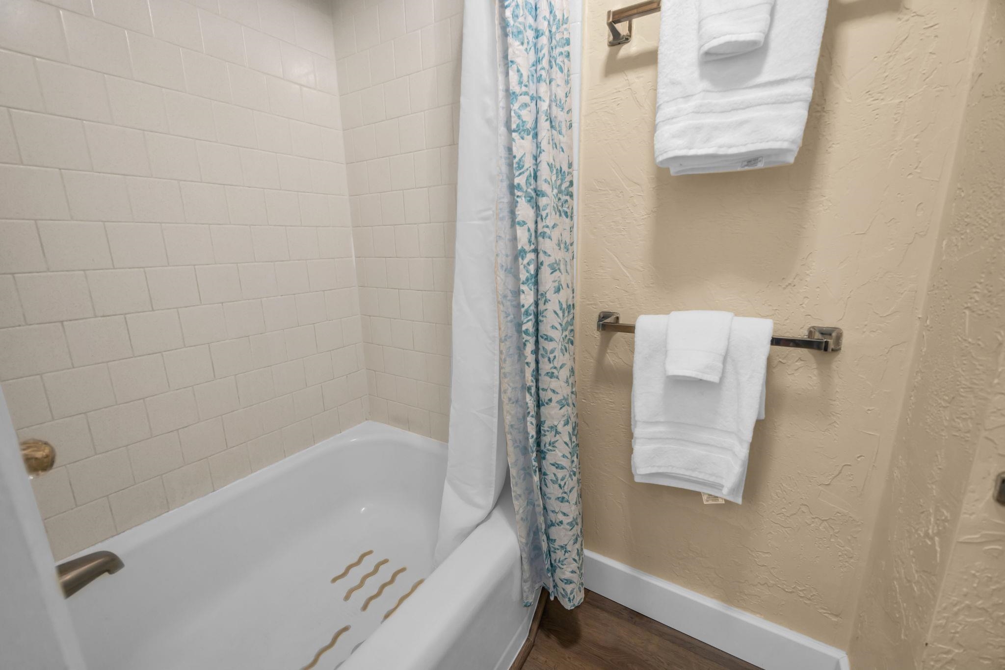 Papakea Resort I II condo # D-204, Lahaina, Hawaii - photo 21 of 43