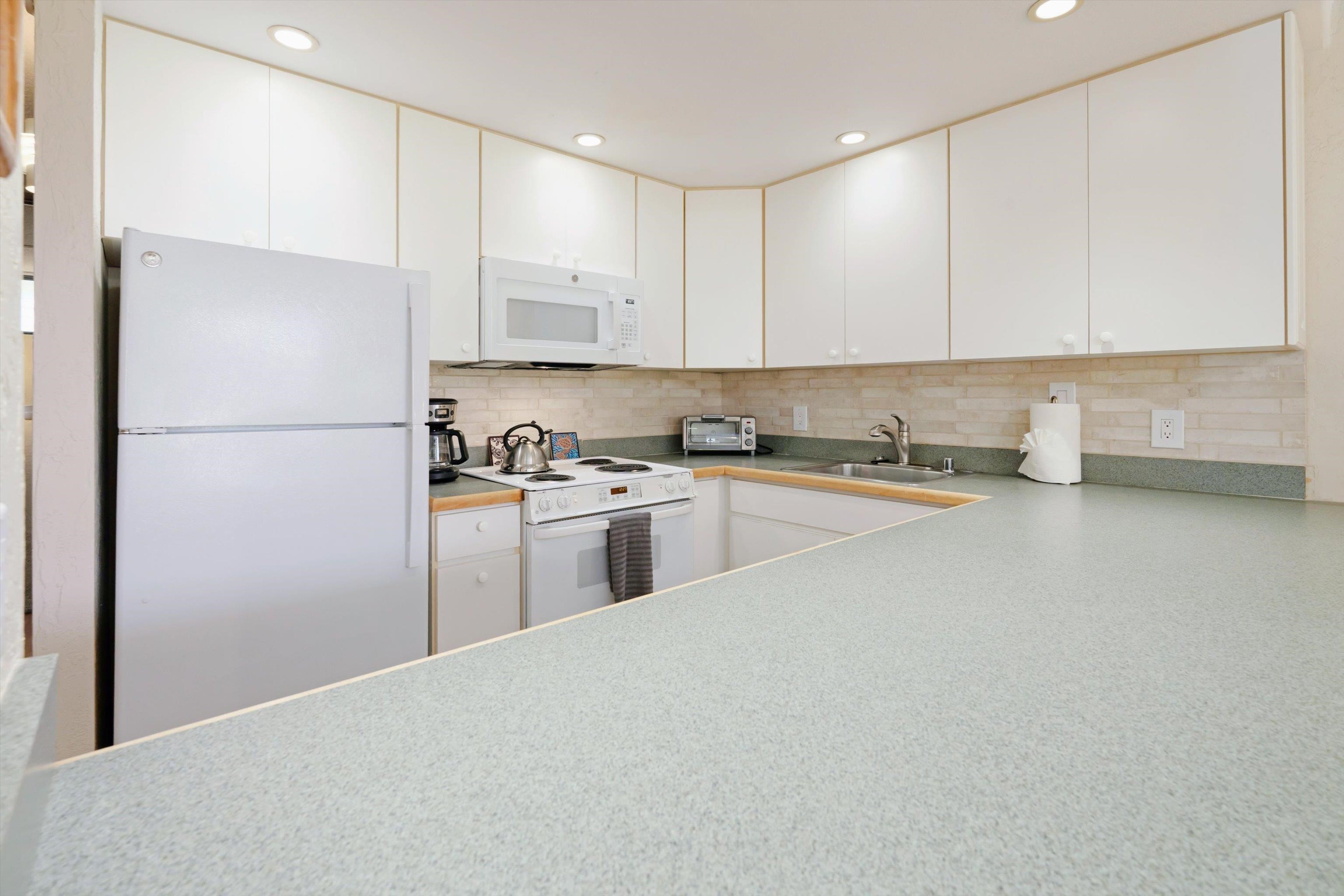 Papakea Resort I II condo # D208, Lahaina, Hawaii - photo 14 of 38