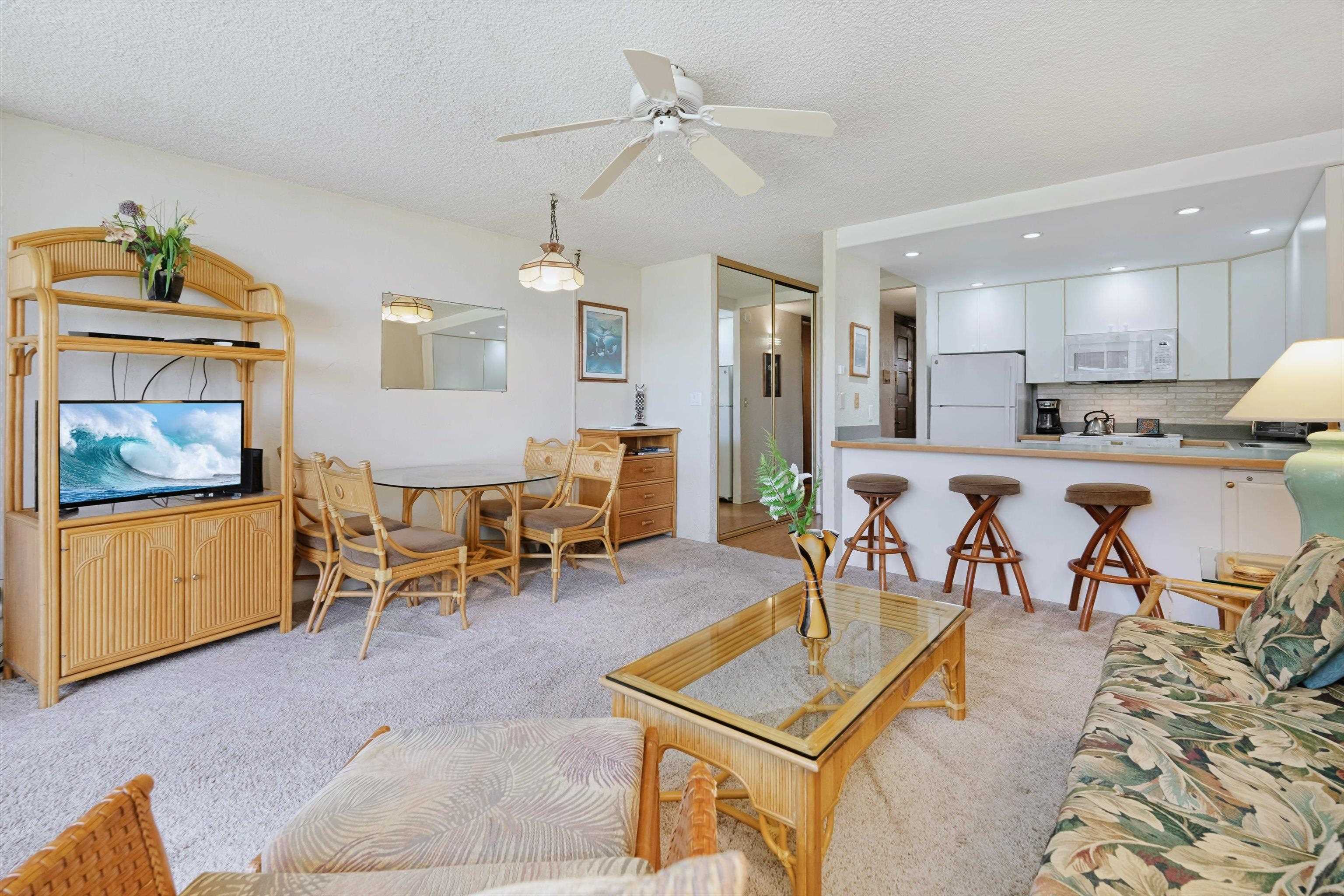 Papakea Resort I II condo # D208, Lahaina, Hawaii - photo 7 of 38