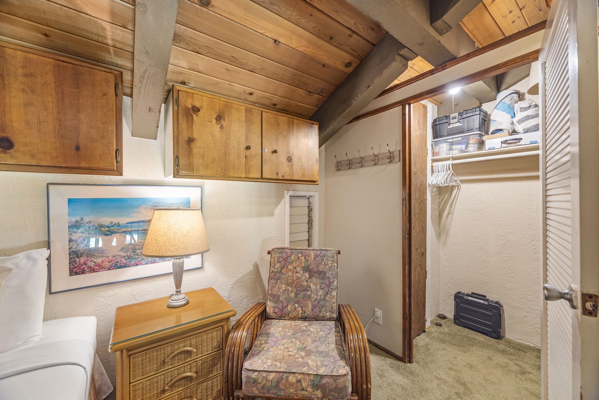 Papakea Resort I II condo # D-401, Lahaina, Hawaii - photo 24 of 37