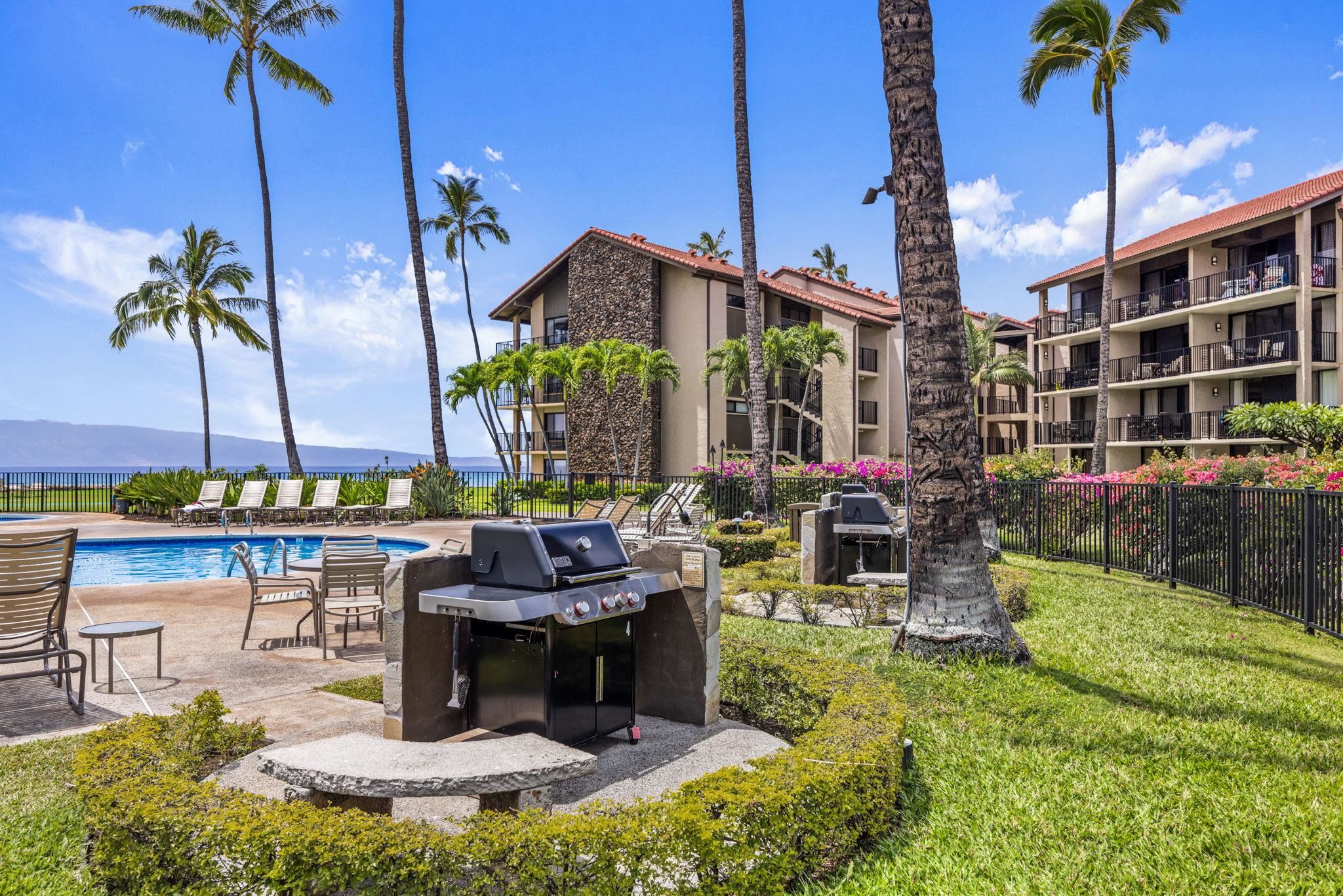 Papakea Resort I II condo # D-401, Lahaina, Hawaii - photo 27 of 37