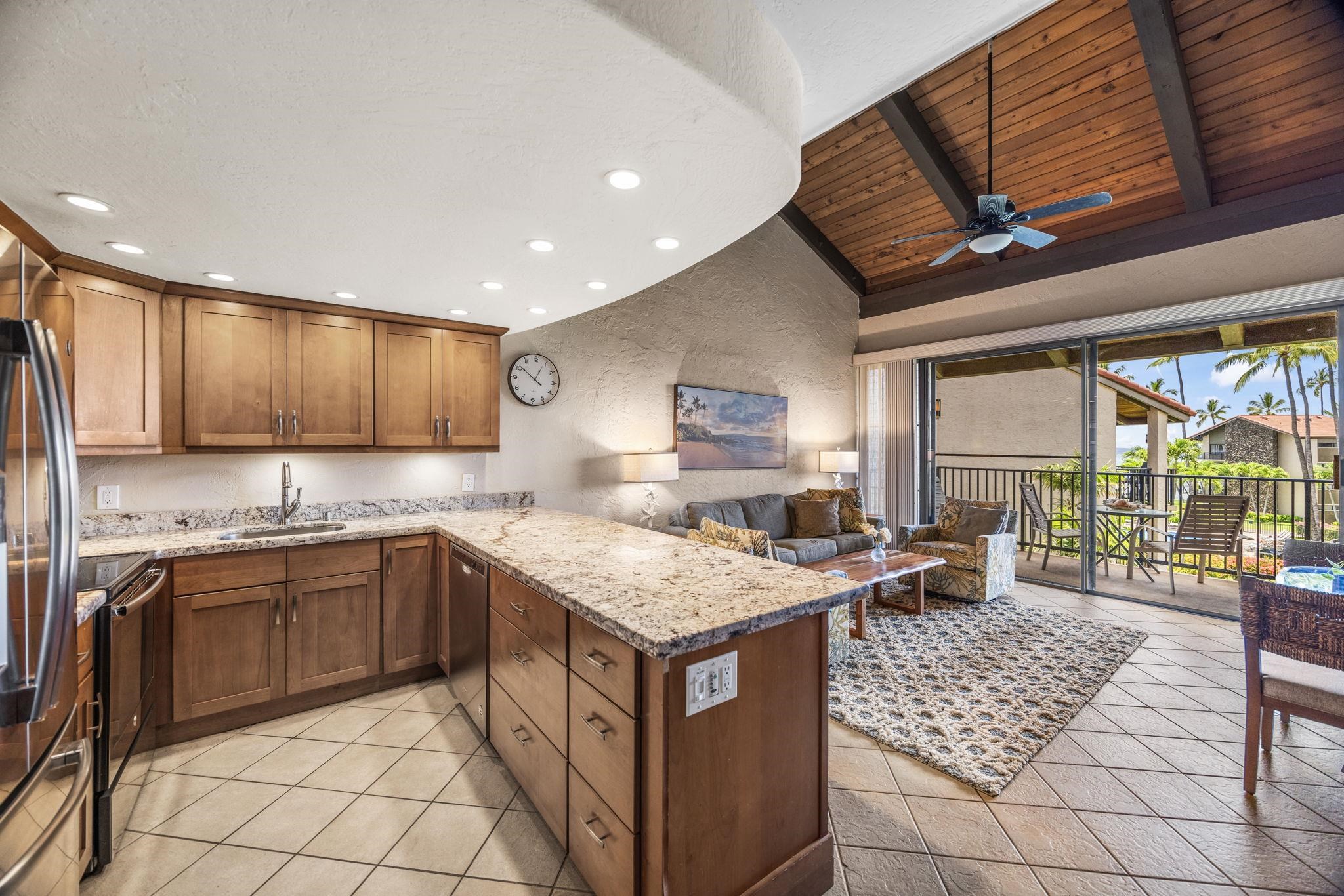 Papakea Resort I II condo # D-401, Lahaina, Hawaii - photo 8 of 37