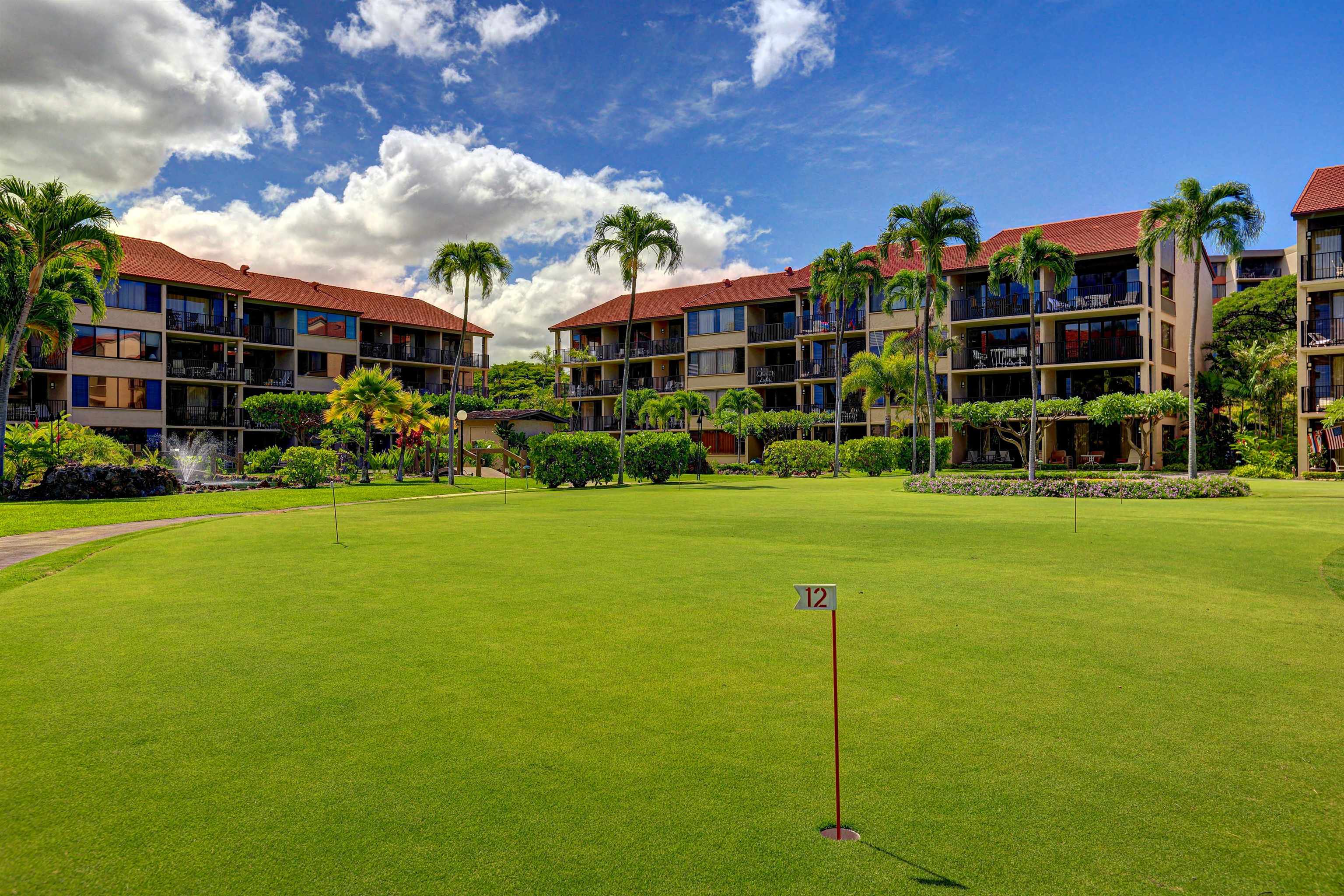 Papakea Resort I II condo # E203, Lahaina, Hawaii - photo 27 of 37