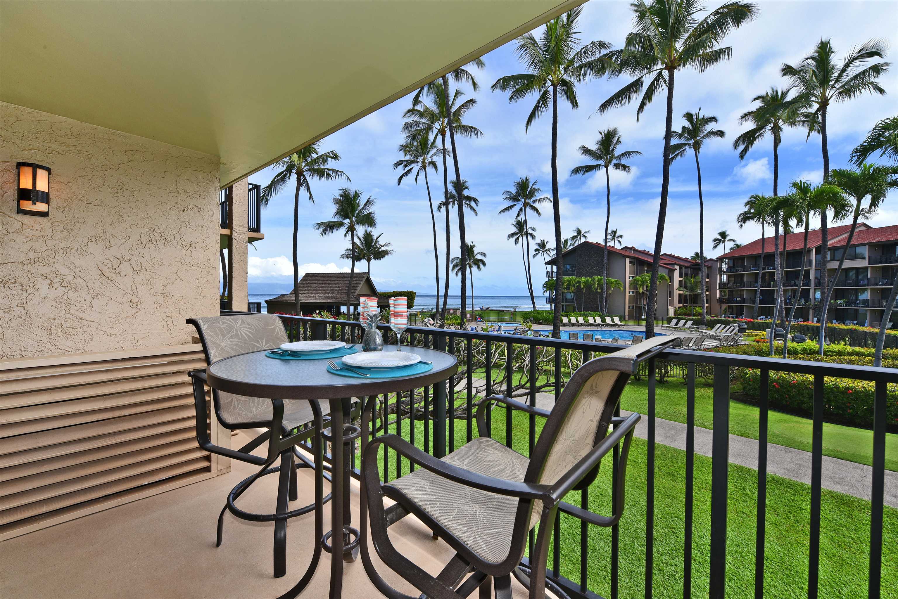 Papakea Resort I II condo # E-205, Lahaina, Hawaii - photo 5 of 34