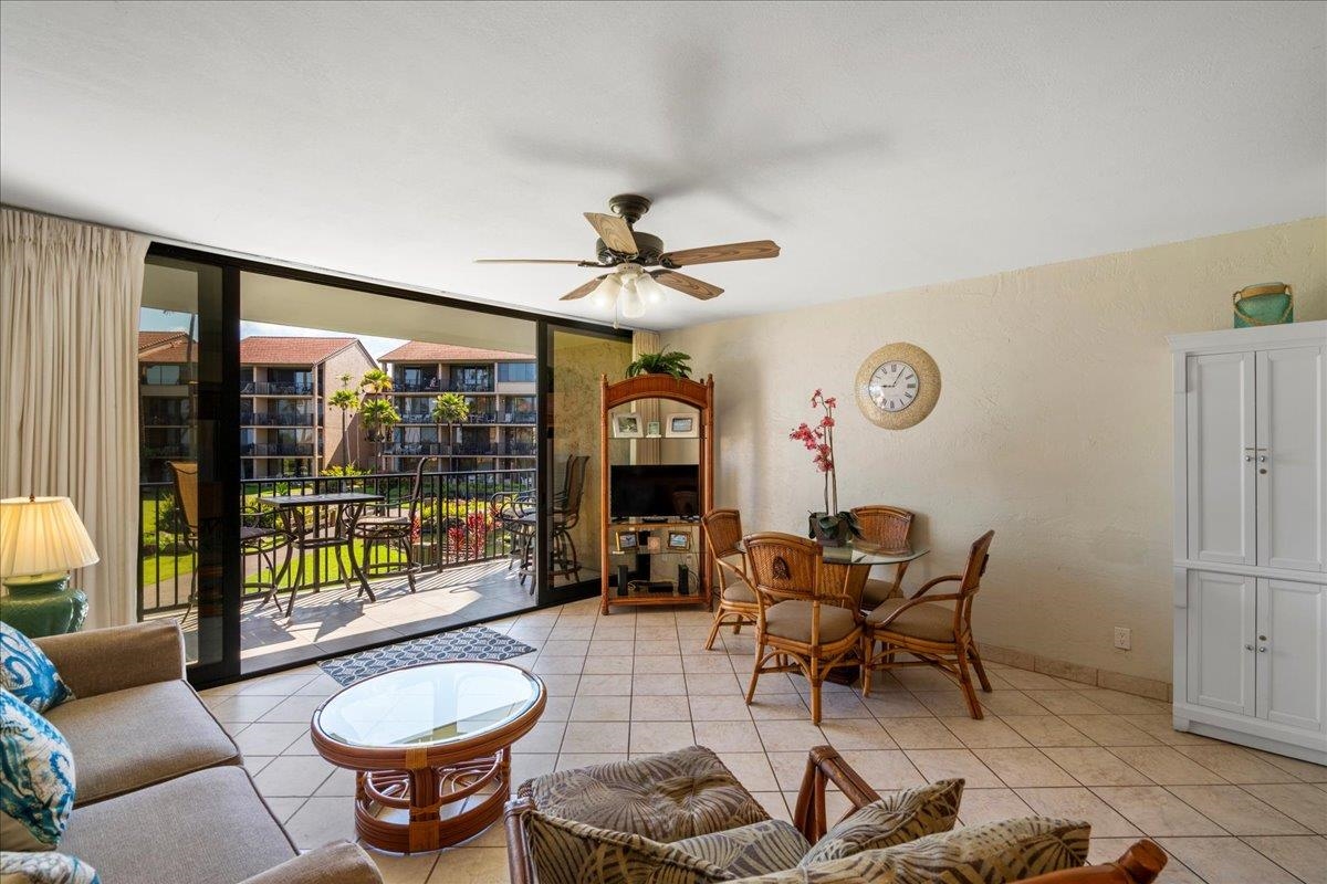 Papakea Resort I II condo # E209, Lahaina, Hawaii - photo 6 of 34