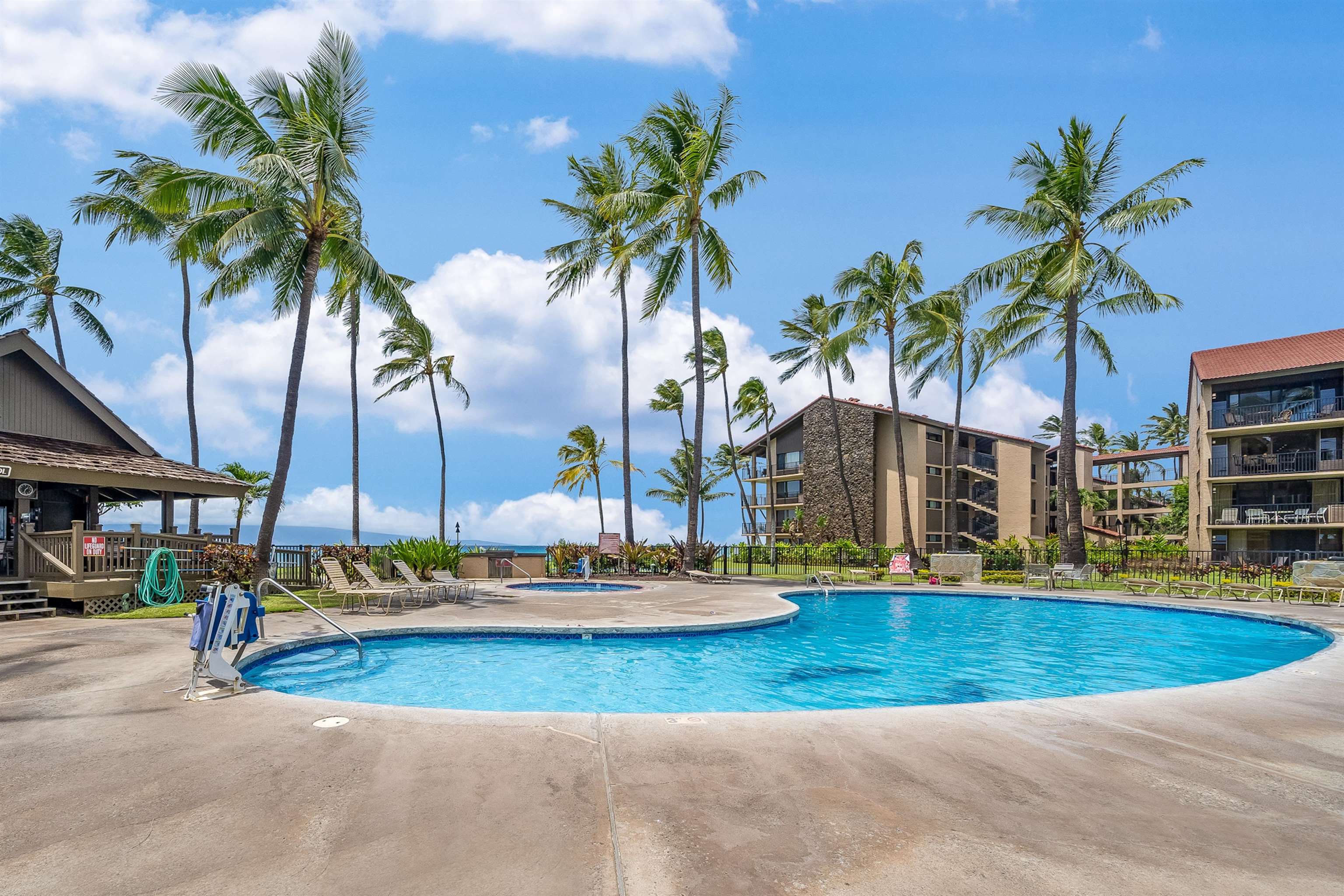 Papakea Resort I II condo # E404, Lahaina, Hawaii - photo 19 of 24