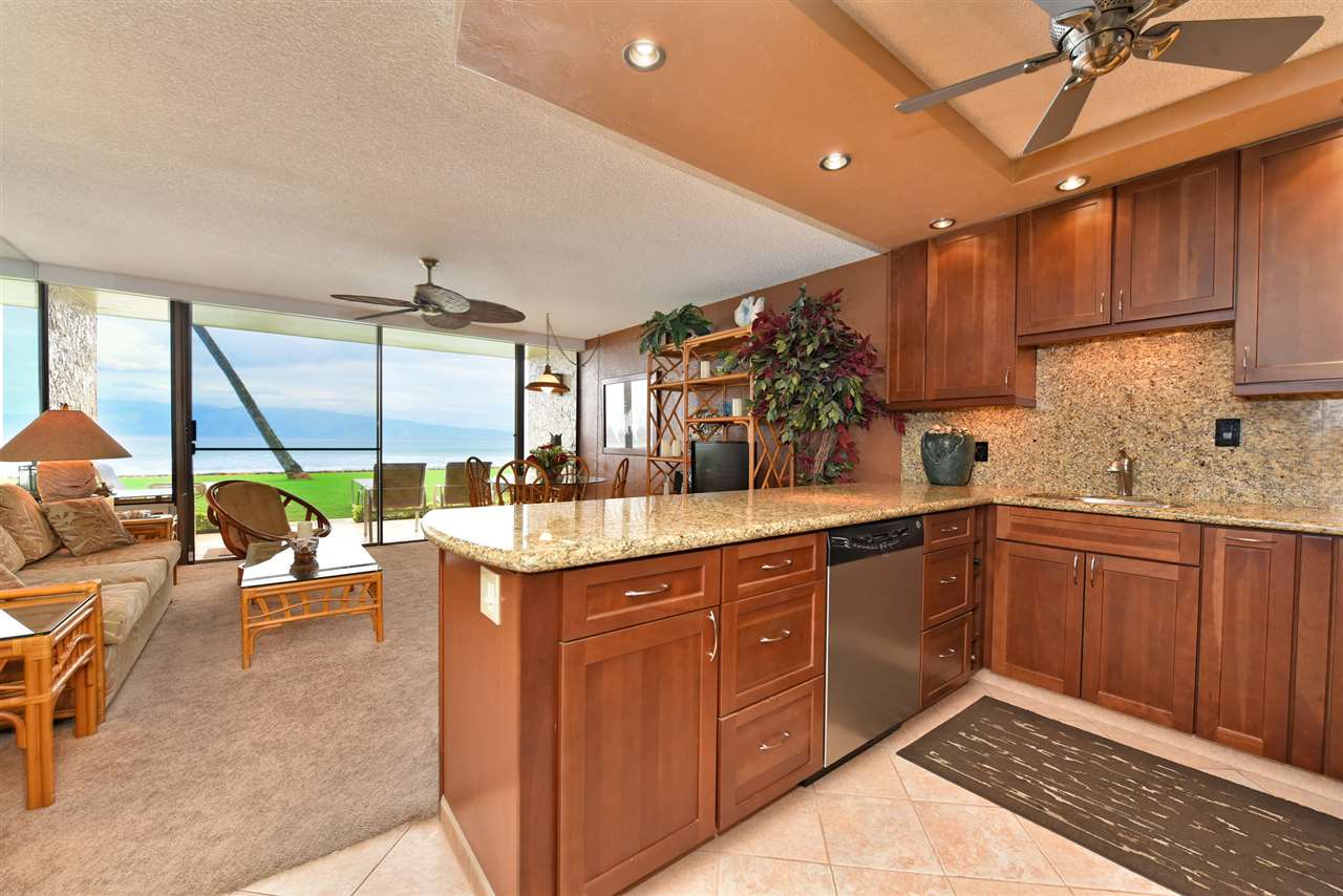 Papakea Resort I II condo # F-106, Lahaina, Hawaii - photo 2 of 30