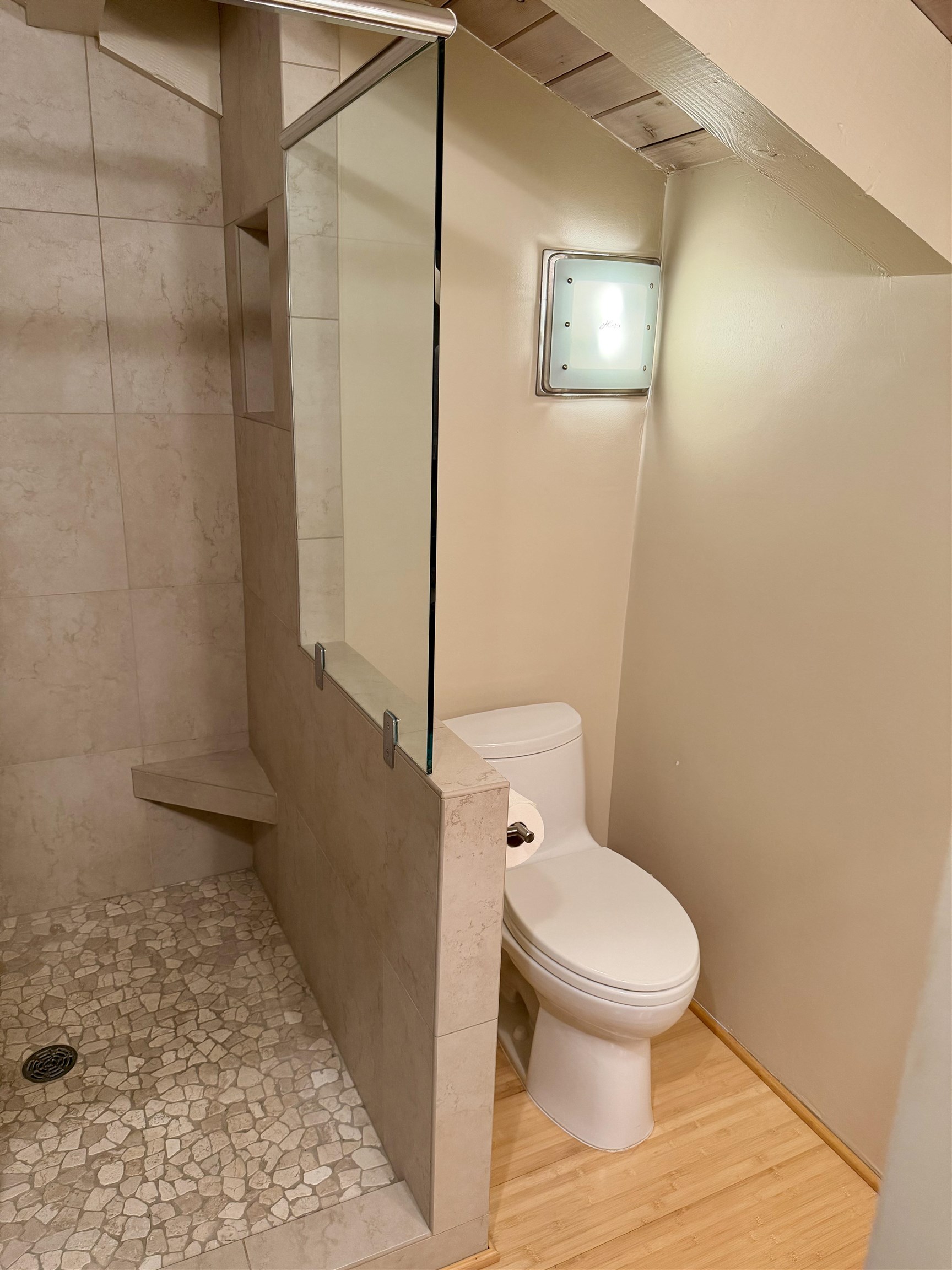 Papakea Resort I II condo # F406, Lahaina, Hawaii - photo 21 of 39