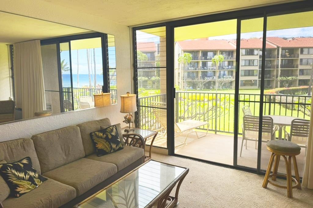 Papakea Resort I II condo # G206, Lahaina, Hawaii - photo 8 of 26