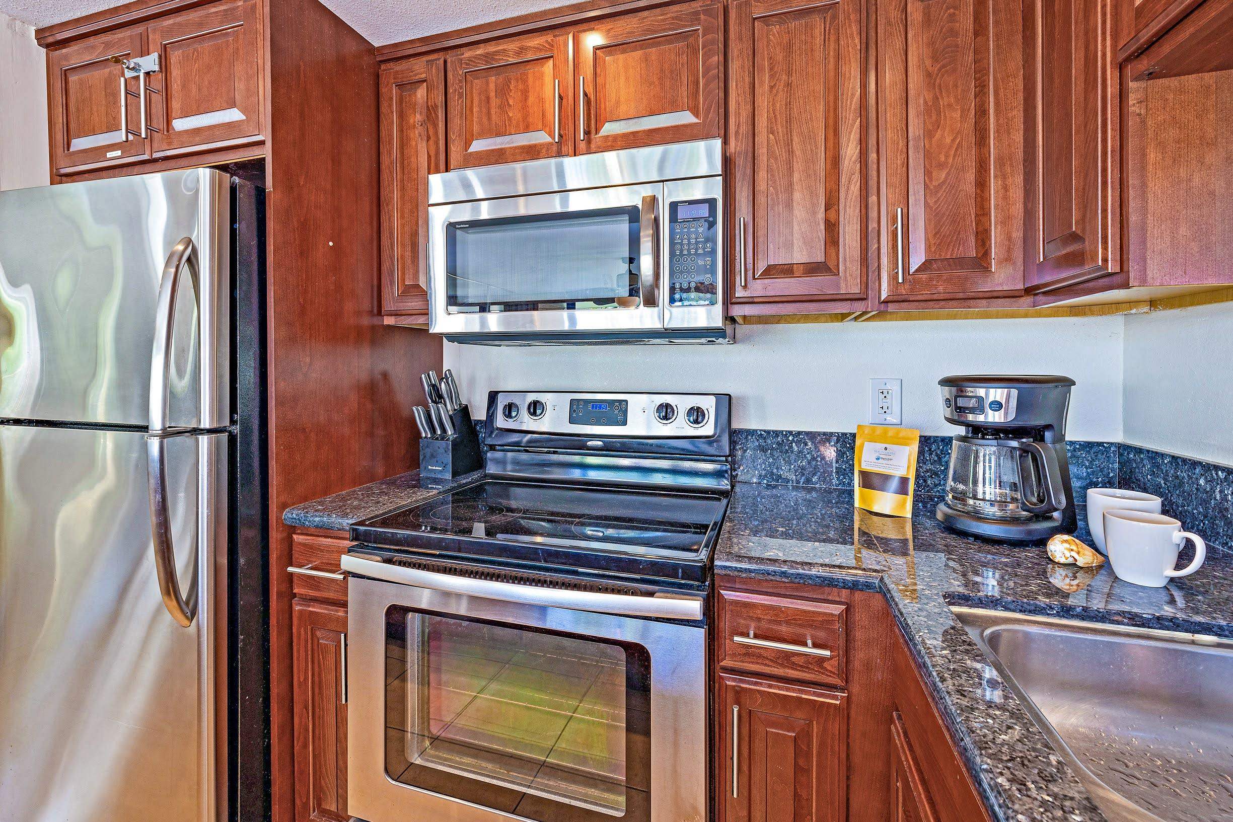 Papakea Resort I II condo # H201, Lahaina, Hawaii - photo 12 of 31