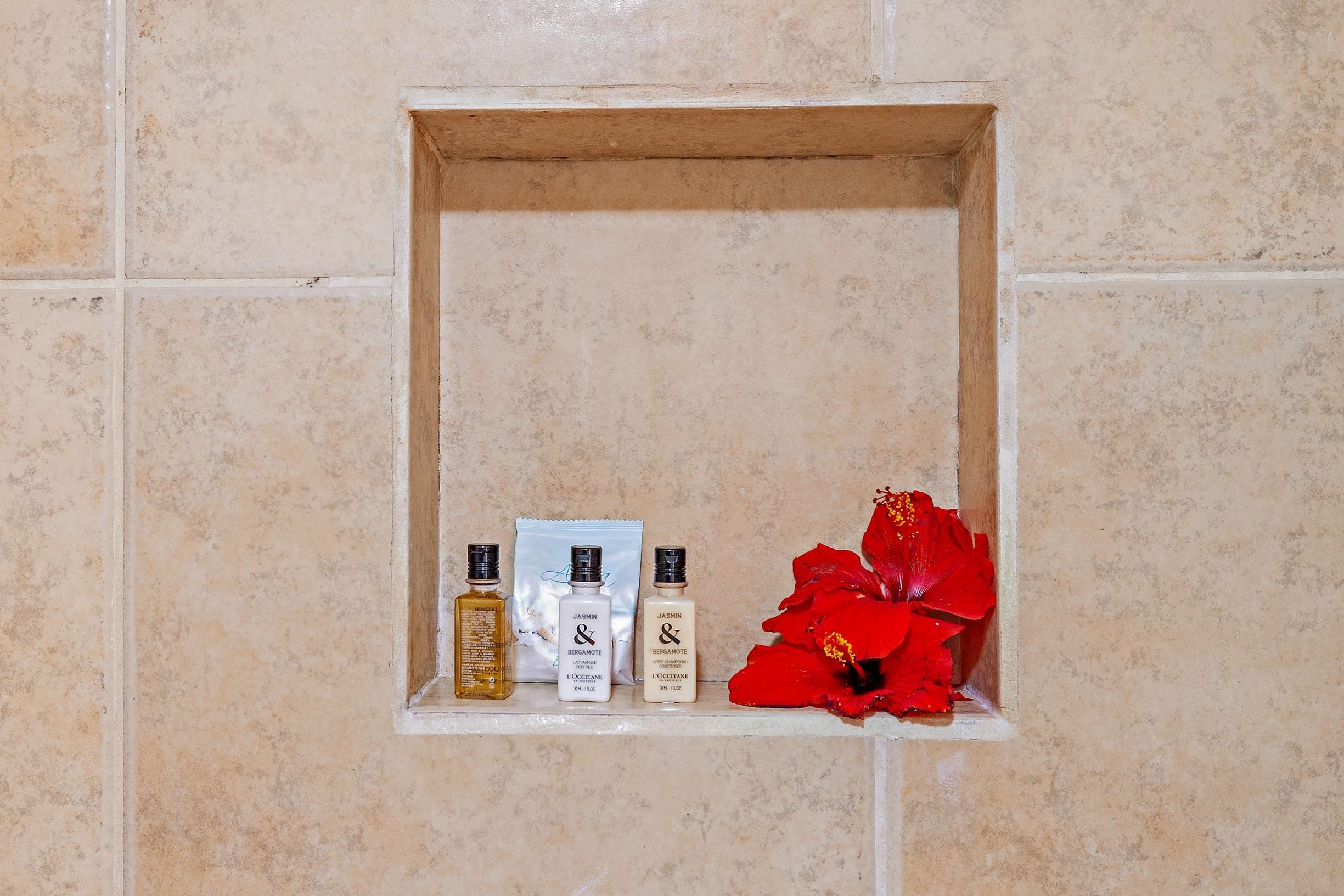 Papakea Resort I II condo # H201, Lahaina, Hawaii - photo 17 of 31