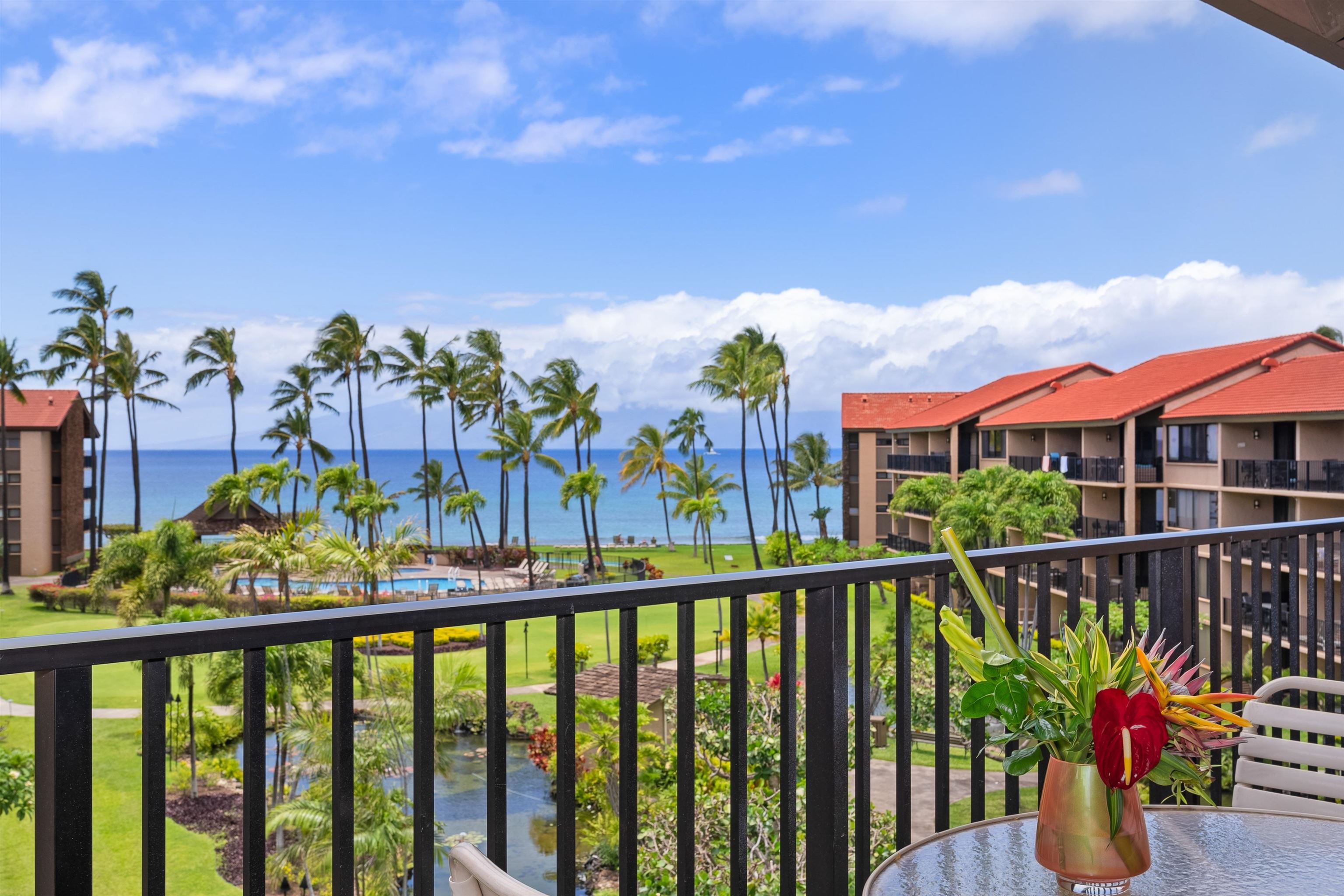 Papakea Resort I II condo # H401, Lahaina, Hawaii - photo 2 of 40