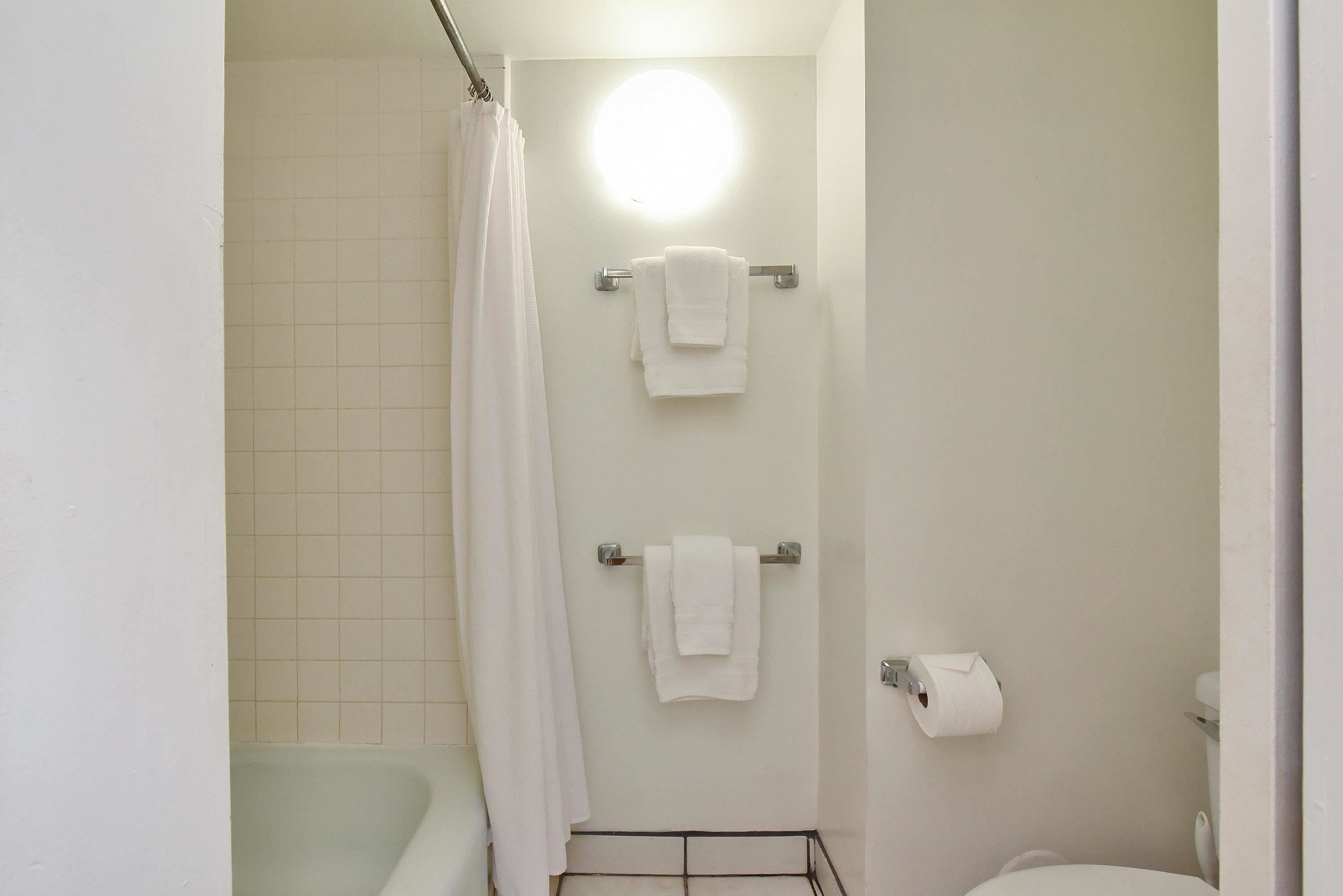 Papakea Resort I II condo # J105, Lahaina, Hawaii - photo 33 of 49