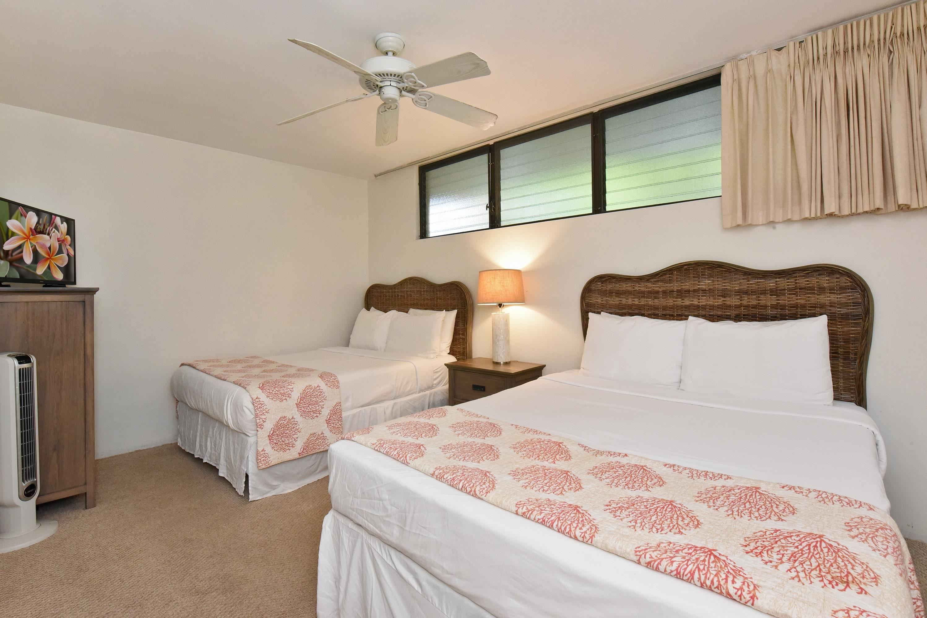 Papakea Resort I II condo # J105, Lahaina, Hawaii - photo 35 of 49