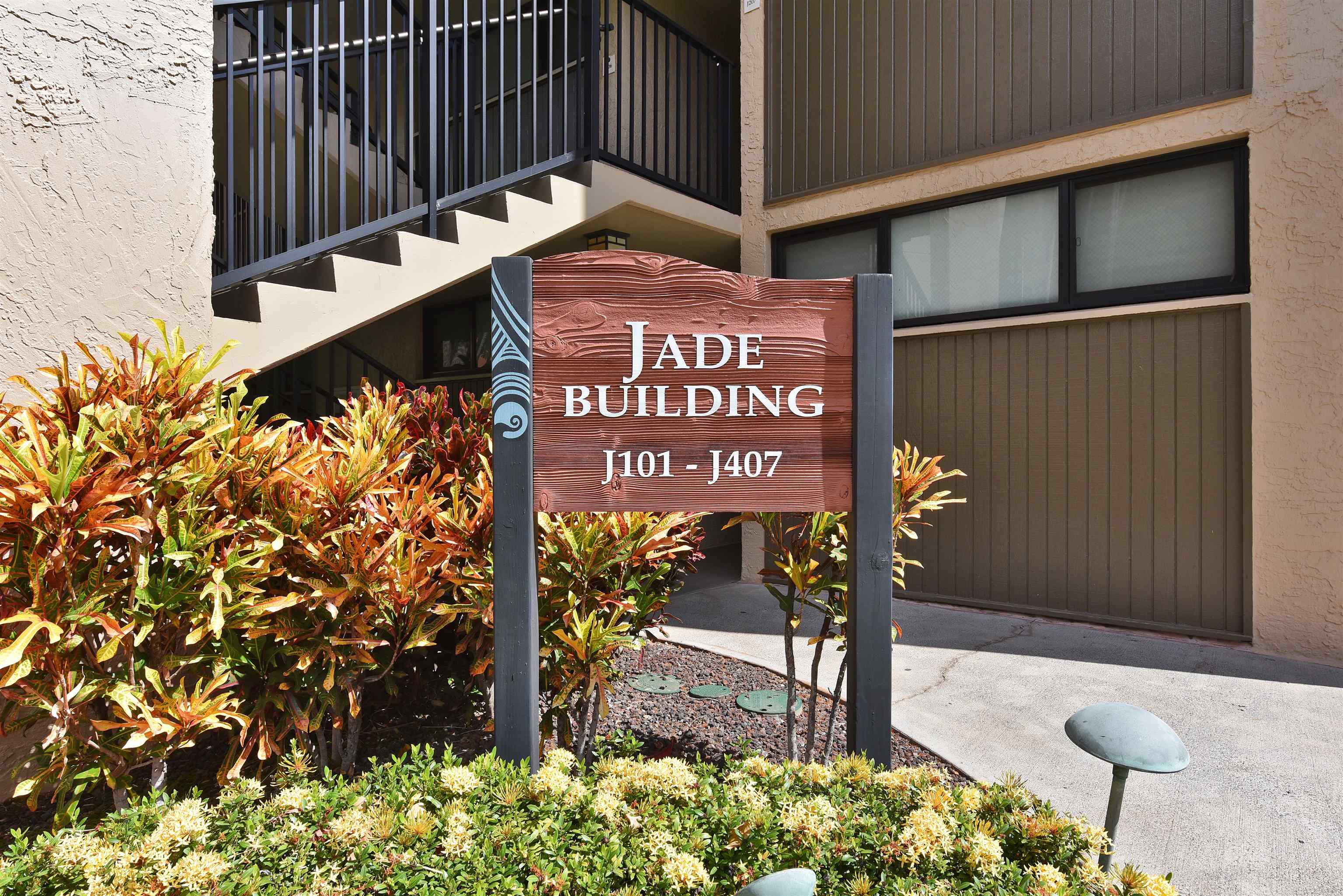 Papakea Resort I II condo # J105, Lahaina, Hawaii - photo 39 of 49