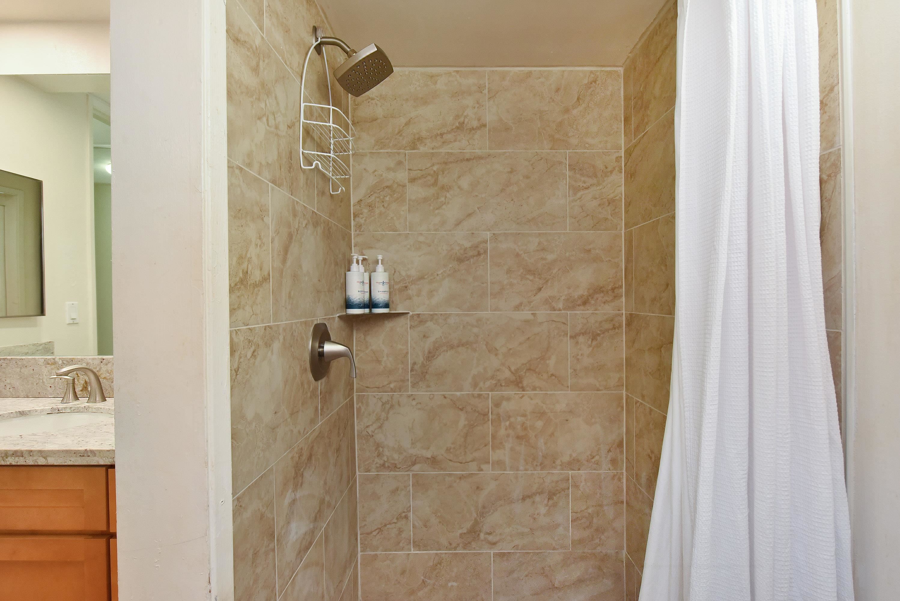 Papakea Resort I II condo # J105, Lahaina, Hawaii - photo 33 of 50