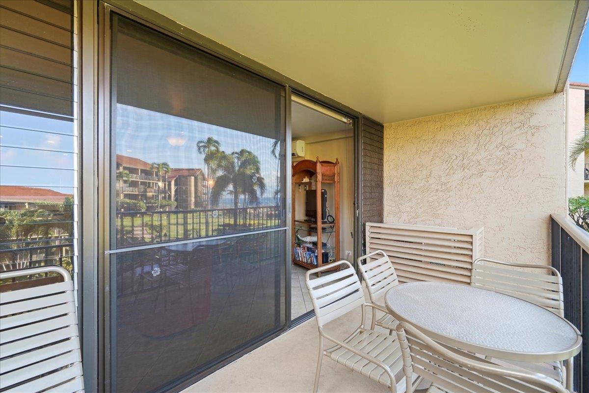 Papakea Resort I II condo # J203, Lahaina, Hawaii - photo 30 of 43