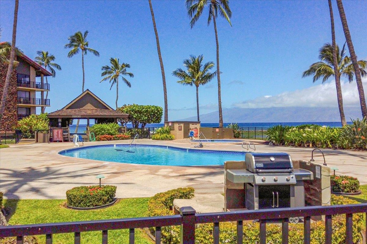 Papakea Resort I II condo # J302, Lahaina, Hawaii - photo 28 of 44