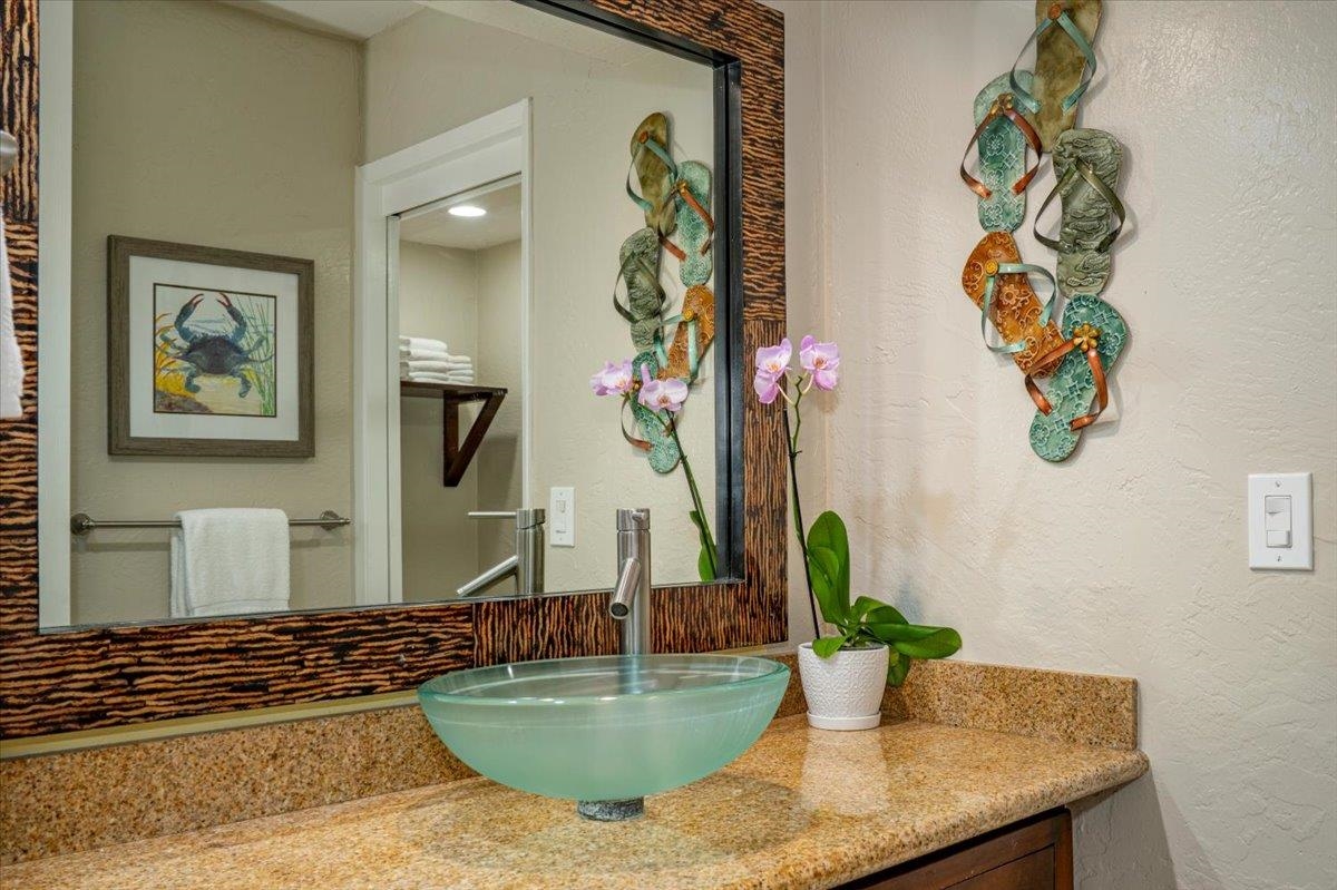 Papakea Resort I II condo # J302, Lahaina, Hawaii - photo 37 of 44