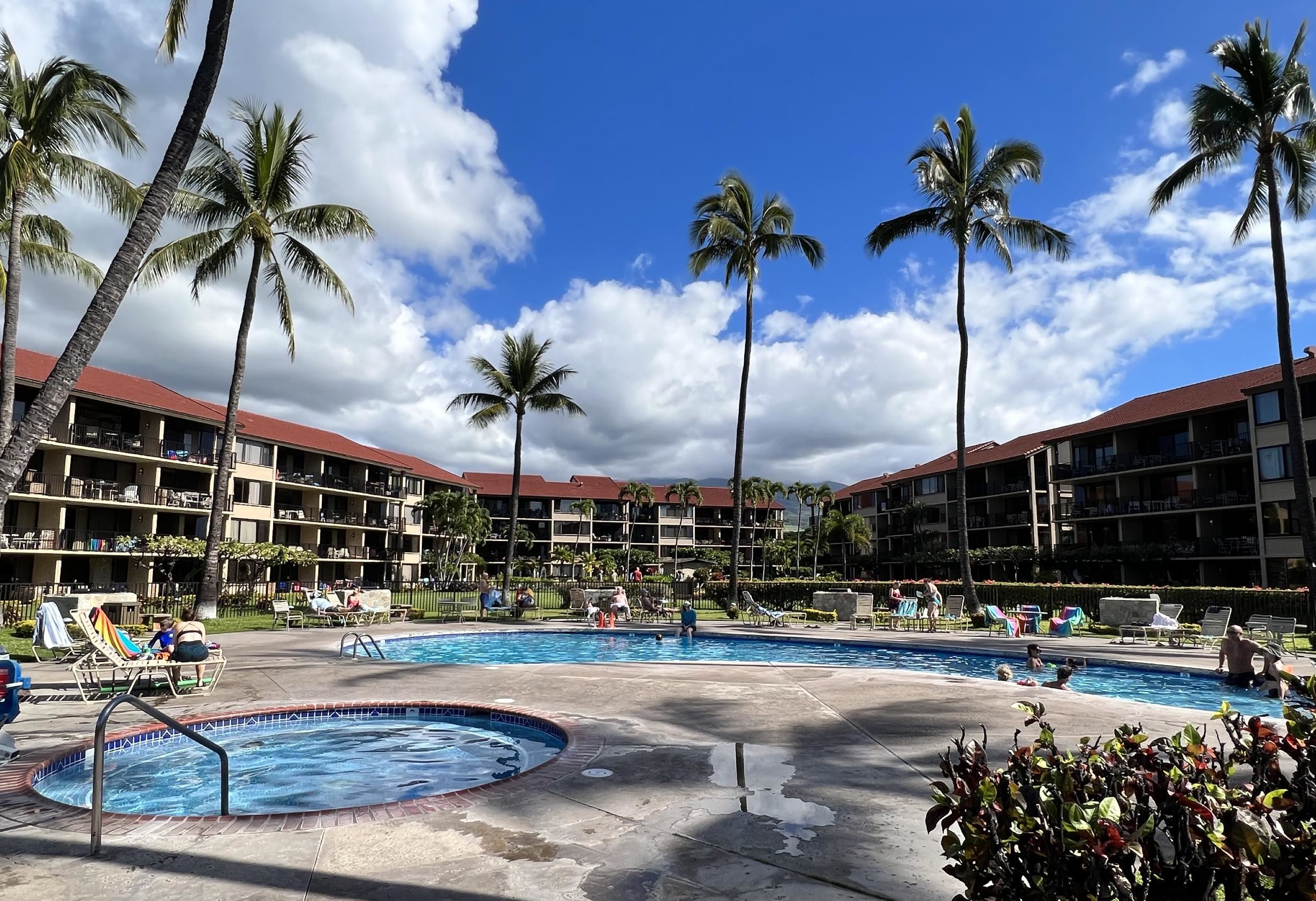 Papakea Resort I II condo # J401, Lahaina, Hawaii - photo 25 of 27