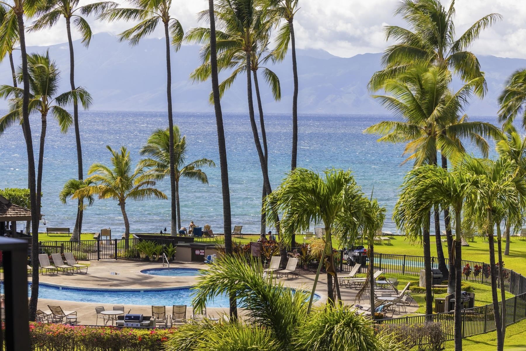 Papakea Resort I II condo # J404, Lahaina, Hawaii - photo 19 of 25