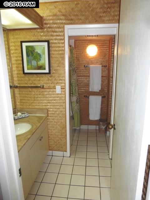 Papakea Resort I II condo # K-102, Lahaina, Hawaii - photo 24 of 30