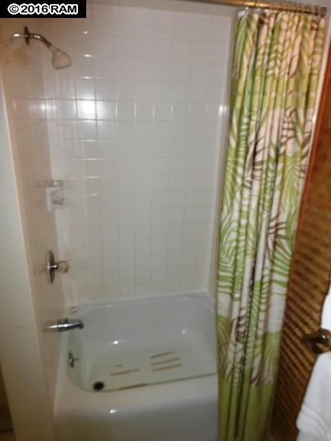 Papakea Resort I II condo # K-102, Lahaina, Hawaii - photo 26 of 30