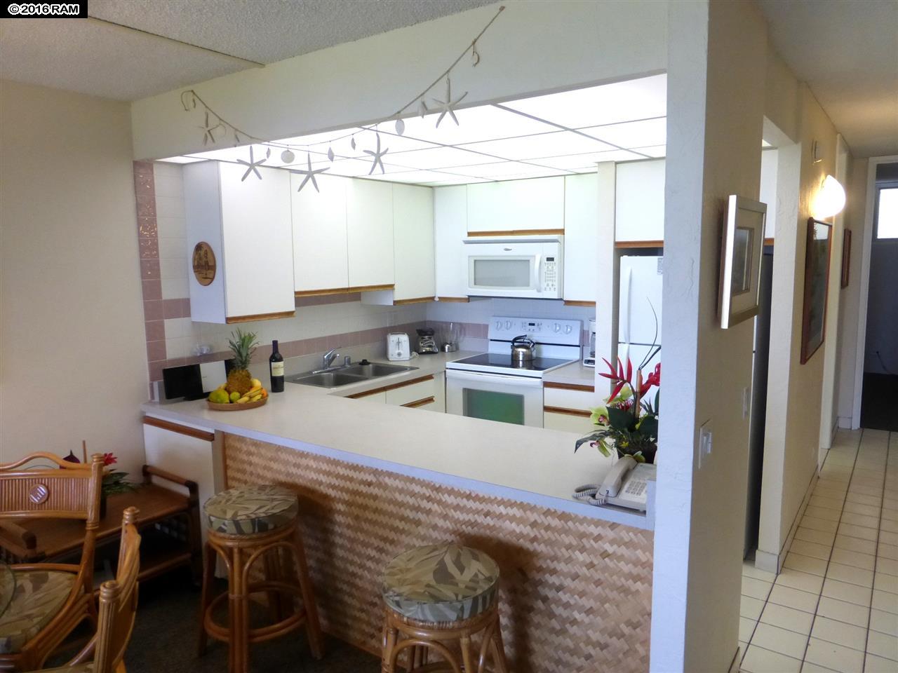 Papakea Resort I II condo # K-102, Lahaina, Hawaii - photo 9 of 30