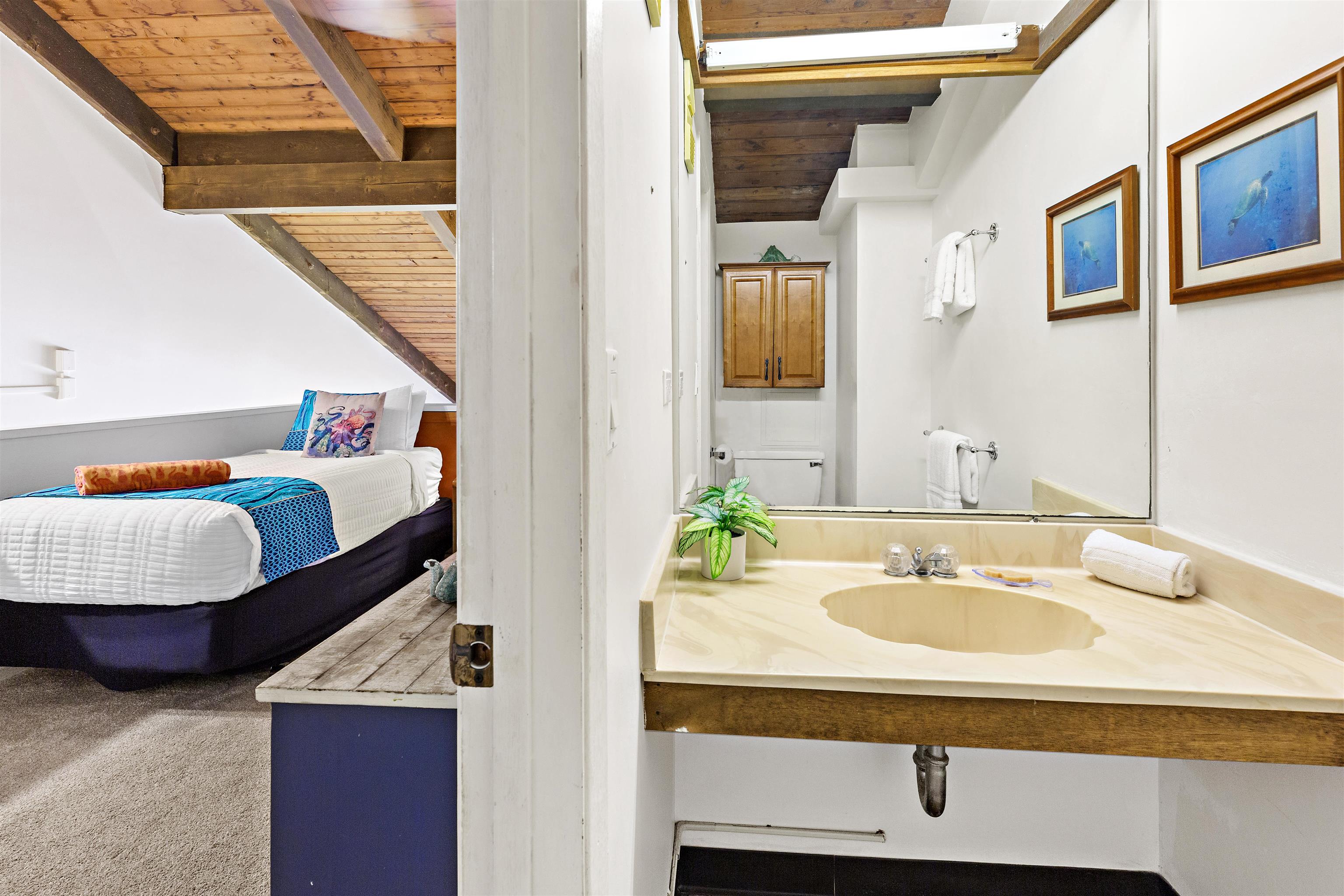 Papakea Resort I II condo # K402, Lahaina, Hawaii - photo 24 of 32